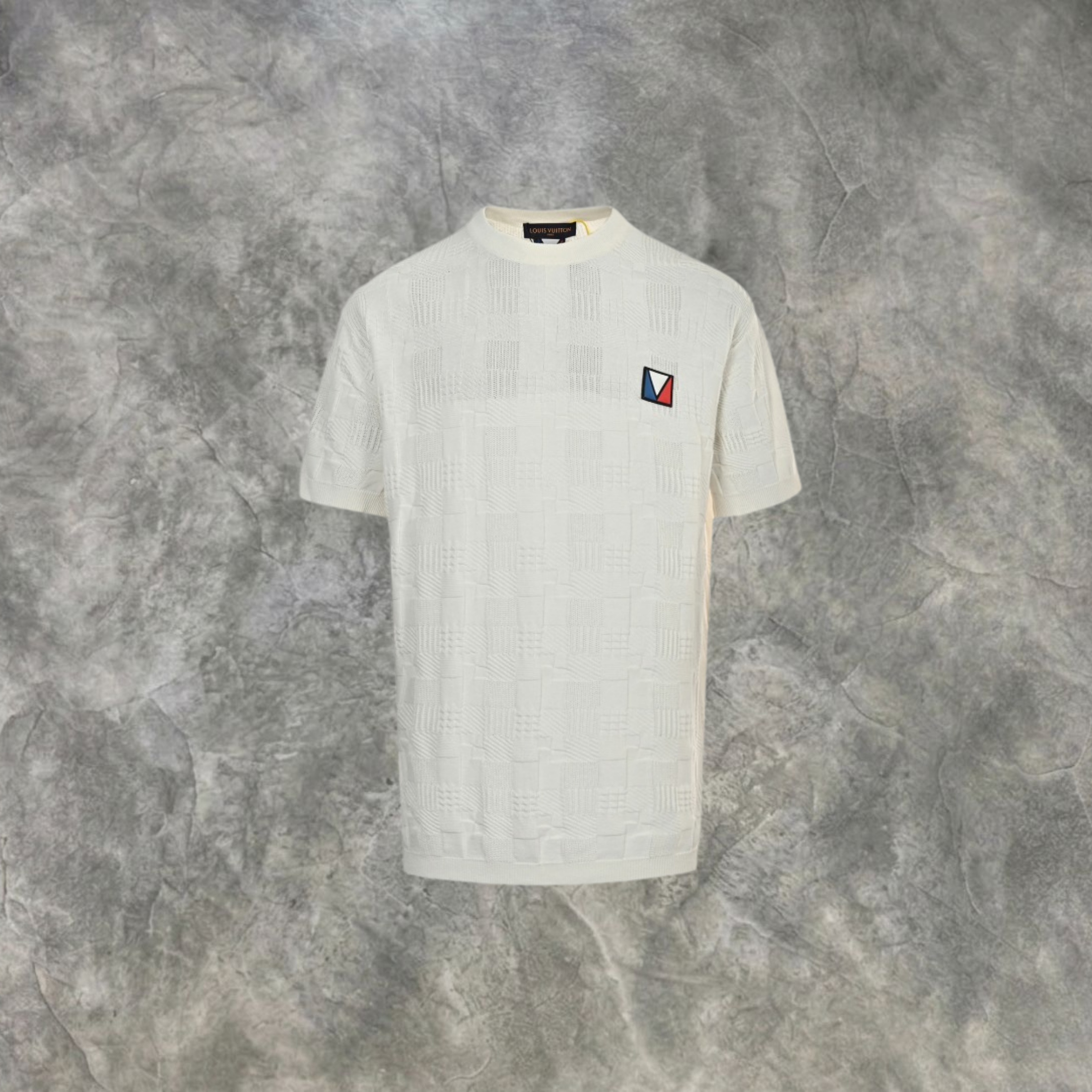 Elvare Club® T-Shirt