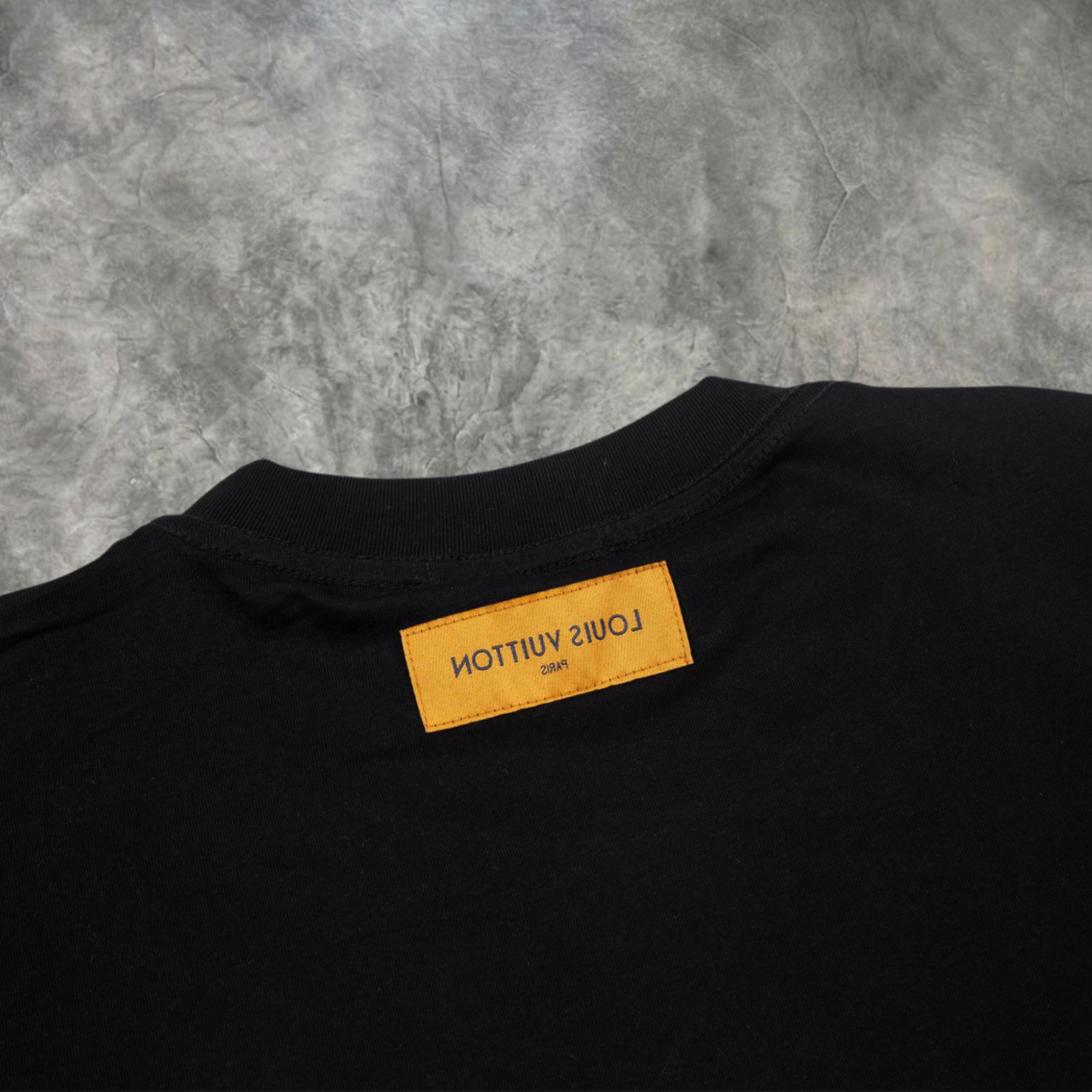 Elvare Club® T-Shirt