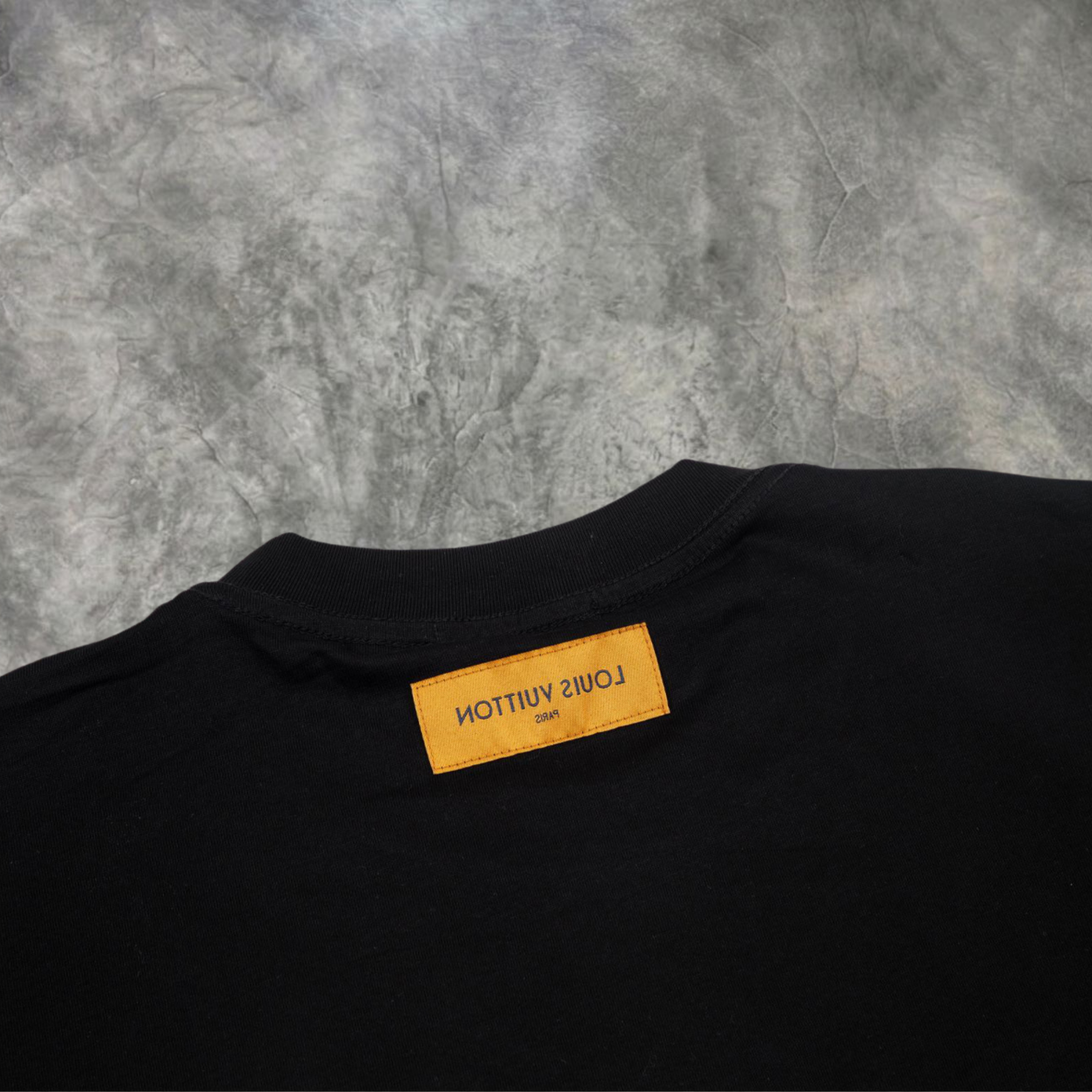 Elvare Club® T-shirt