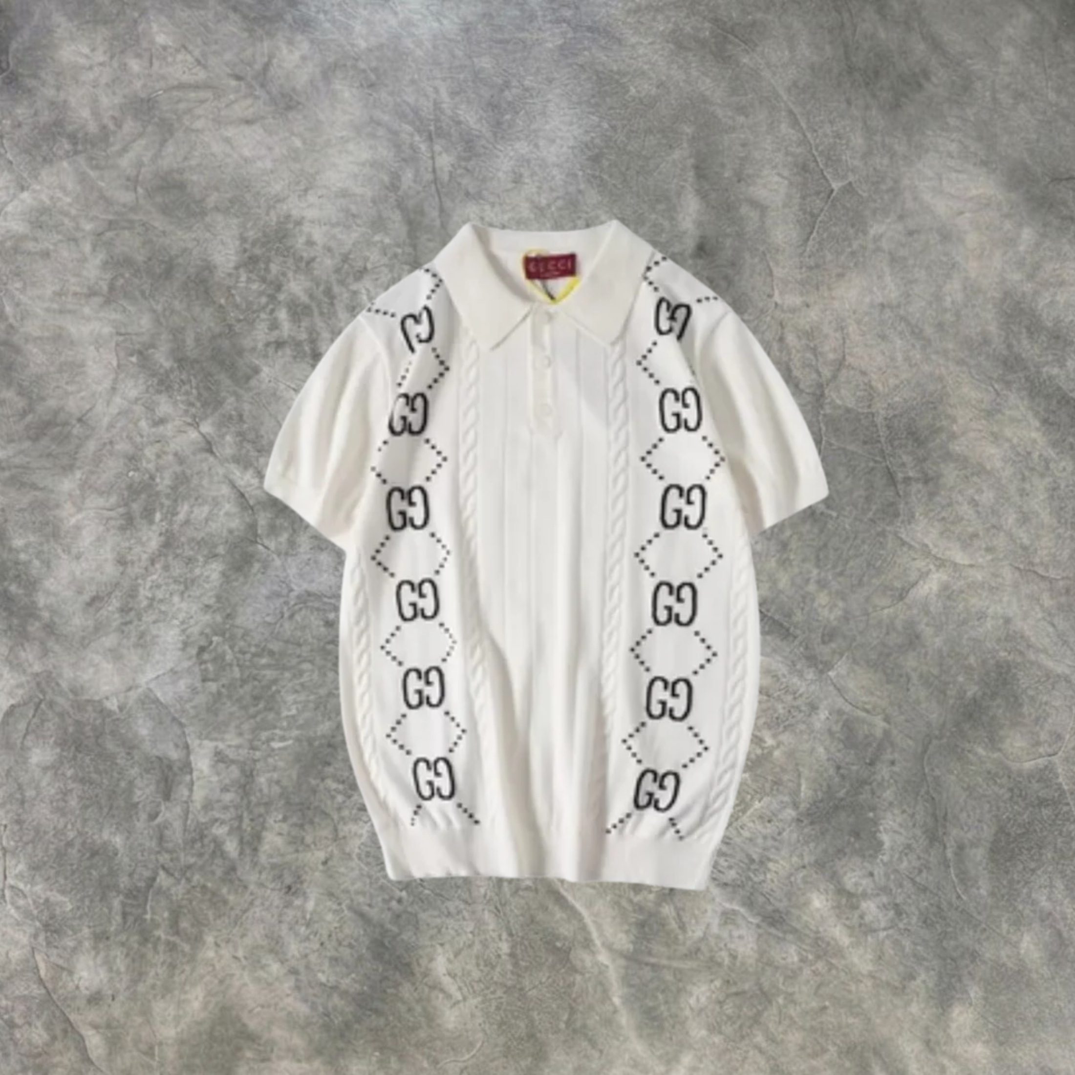 Elvare Club® T-Shirt