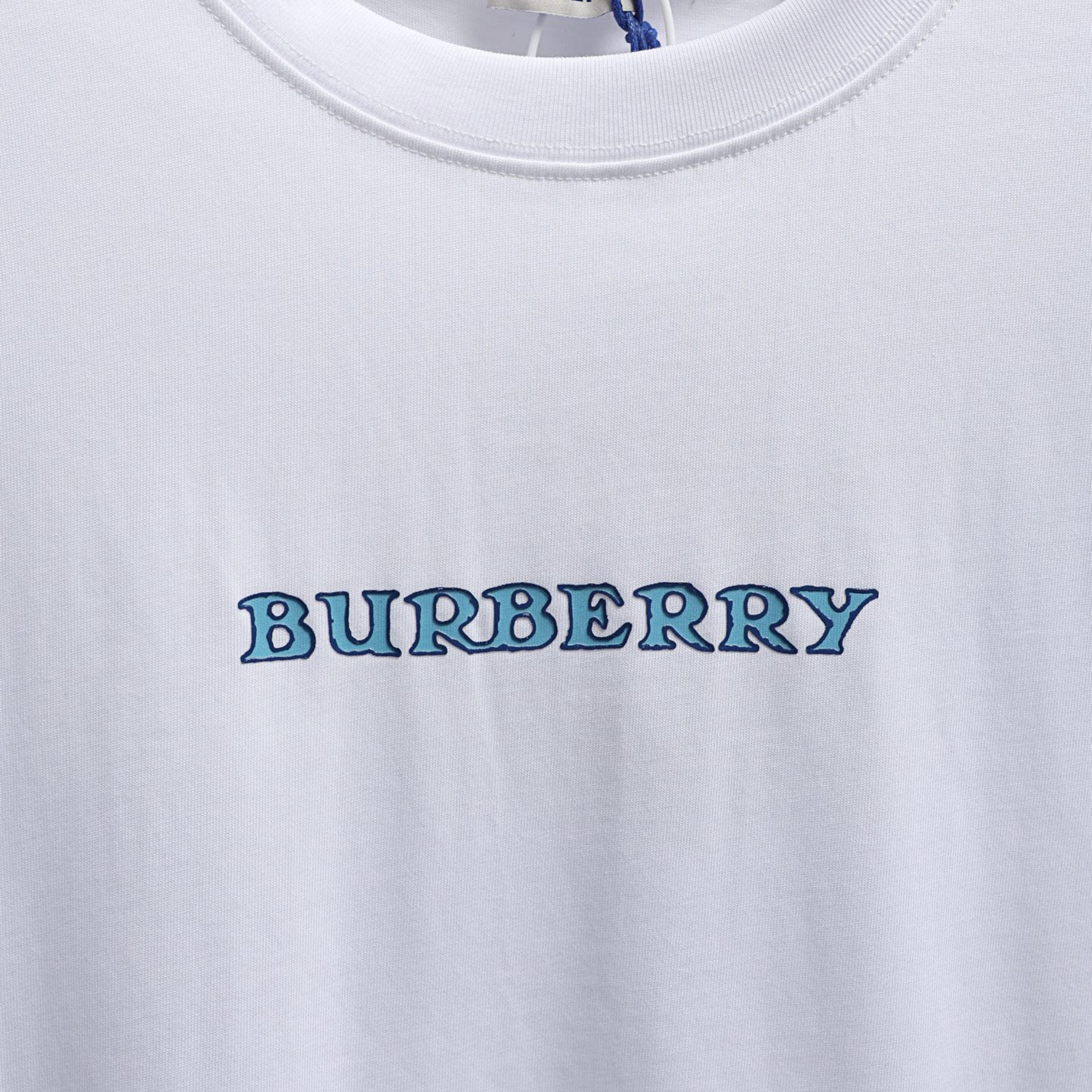 Elvare Club® T-shirt