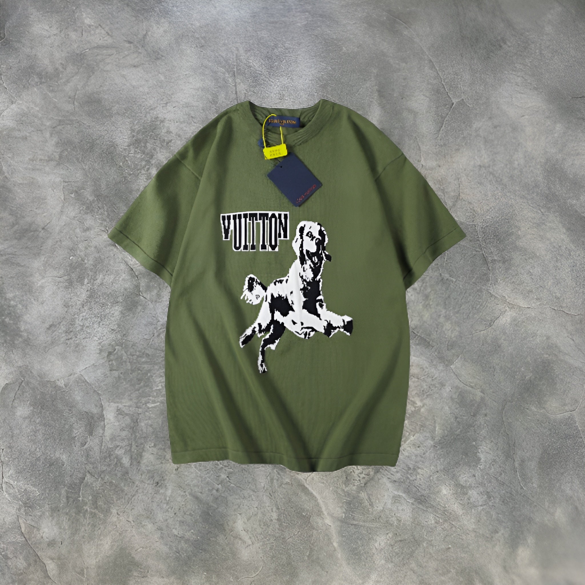 Elvare Club® T-Shirt