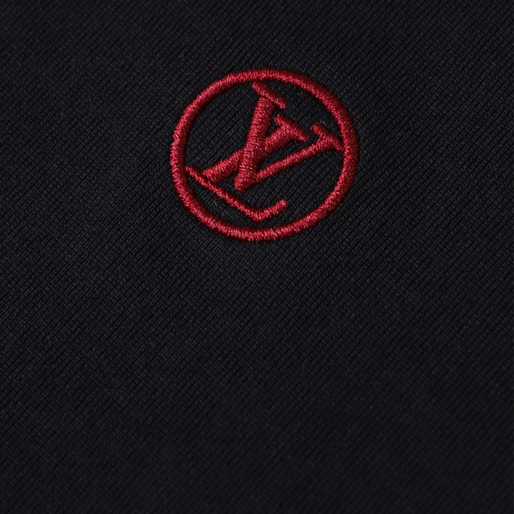 Elvare Club® T-shirt