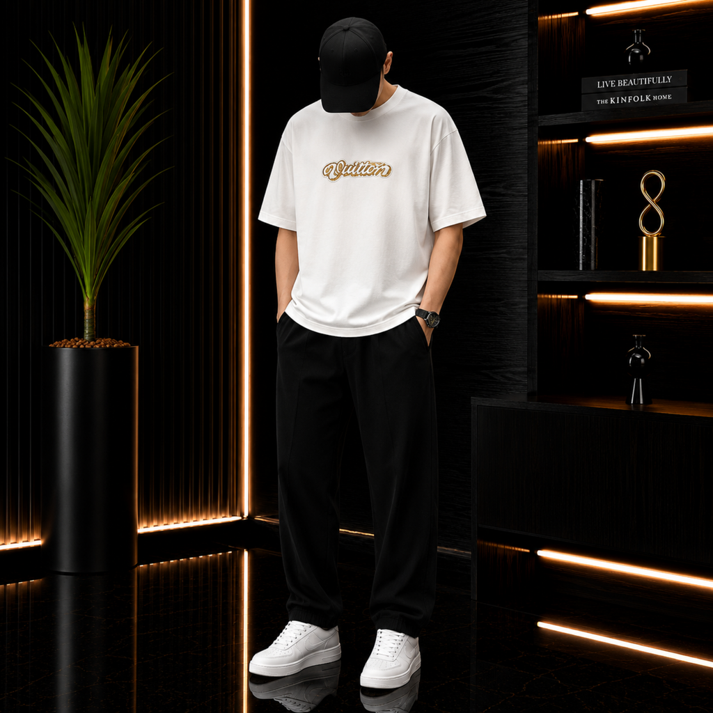 Elvare Club® T-shirt
