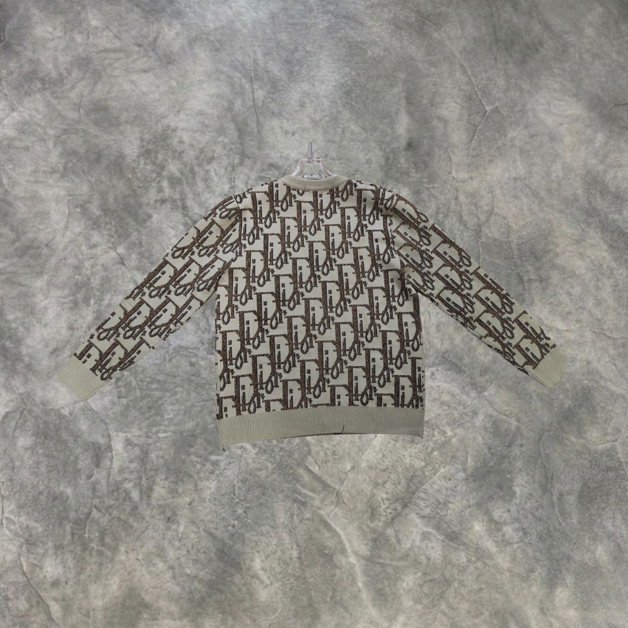 Elvare Club® Sweater