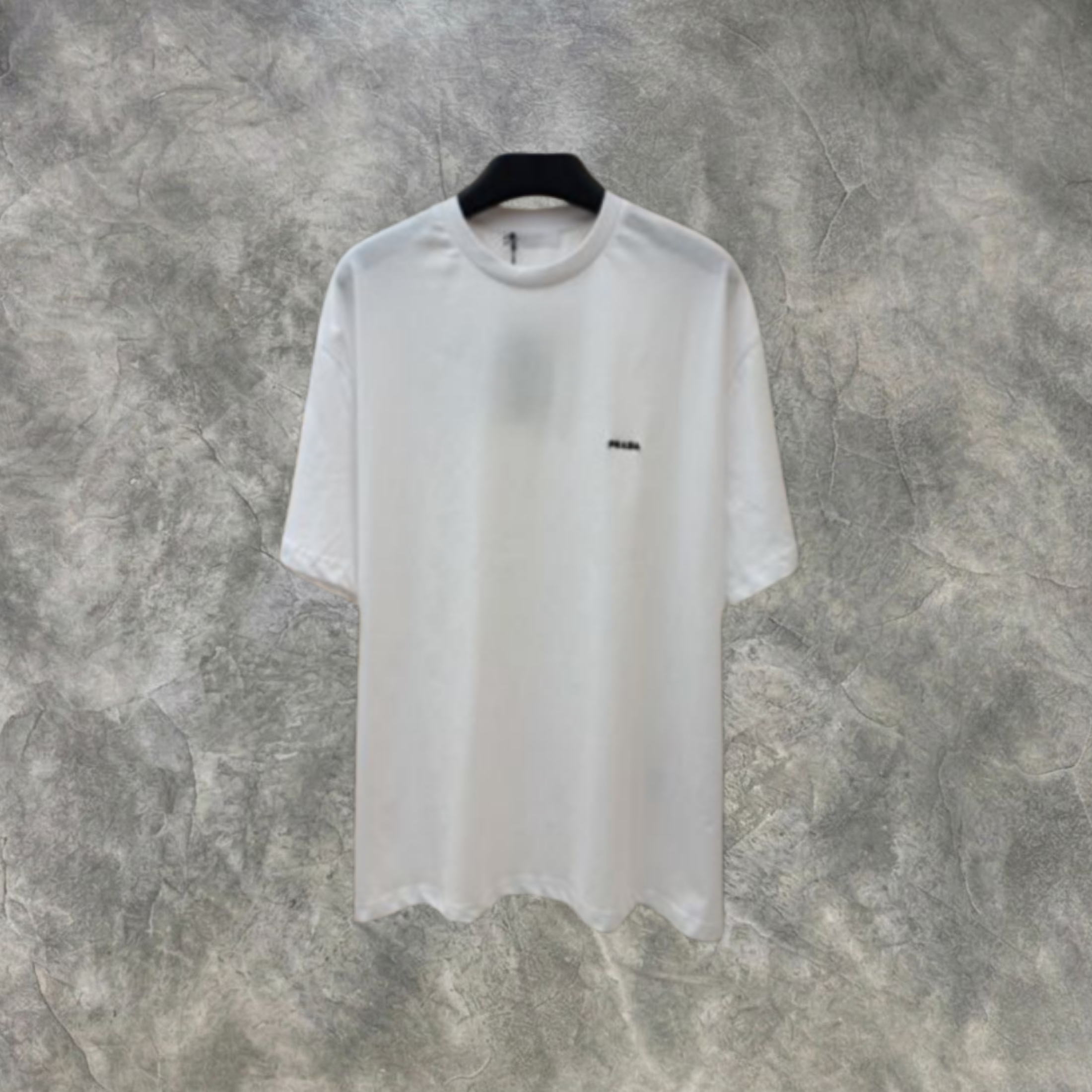 Elvare Club® T-Shirt