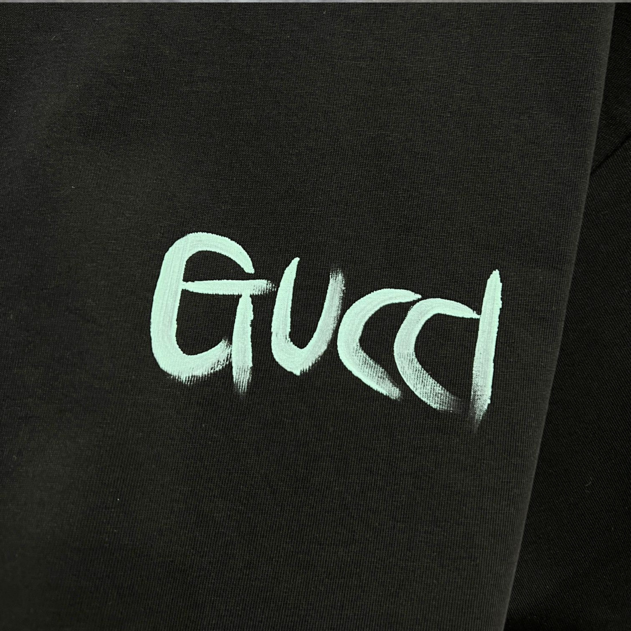 Elvare Club® T-shirt