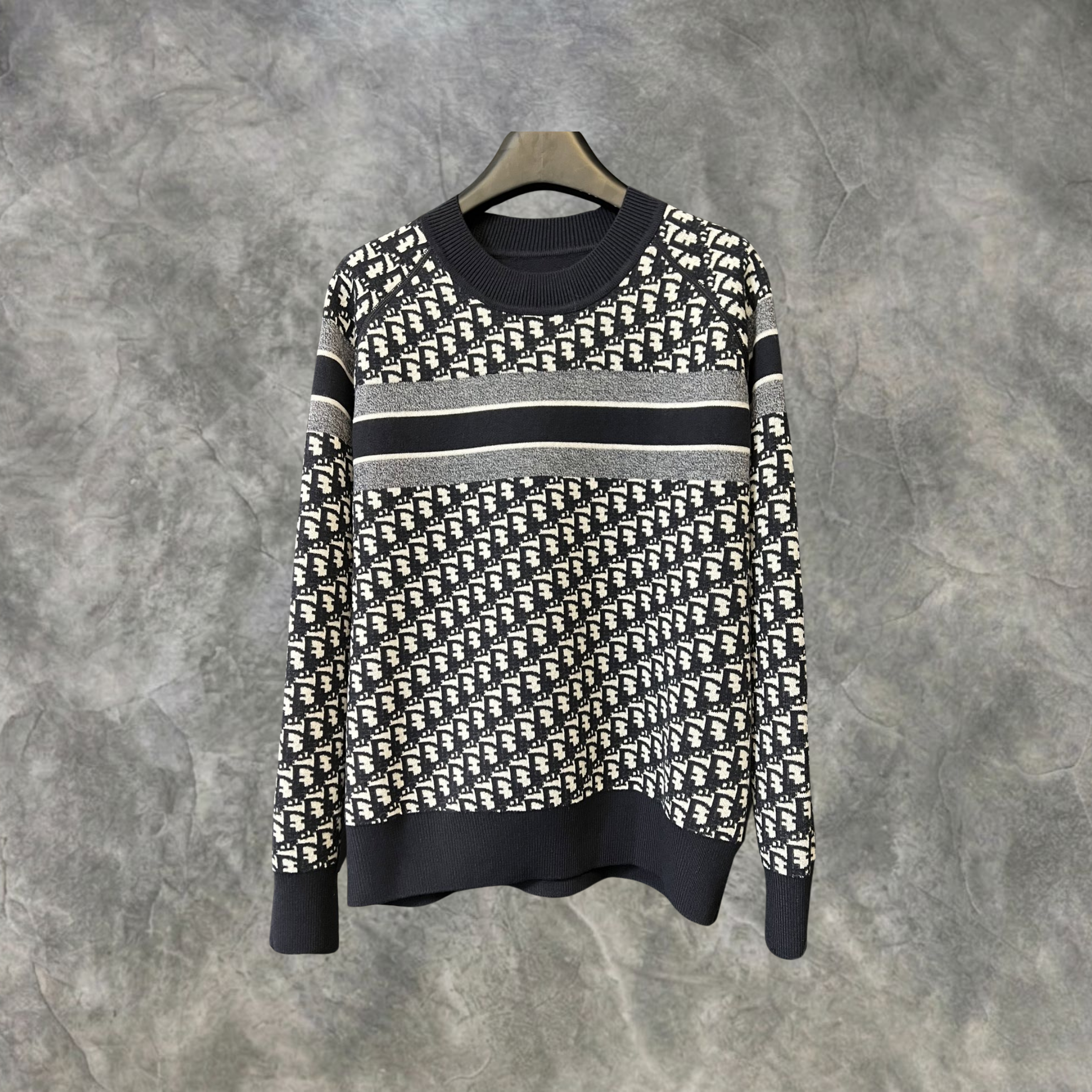 Elvare Club® Sweater