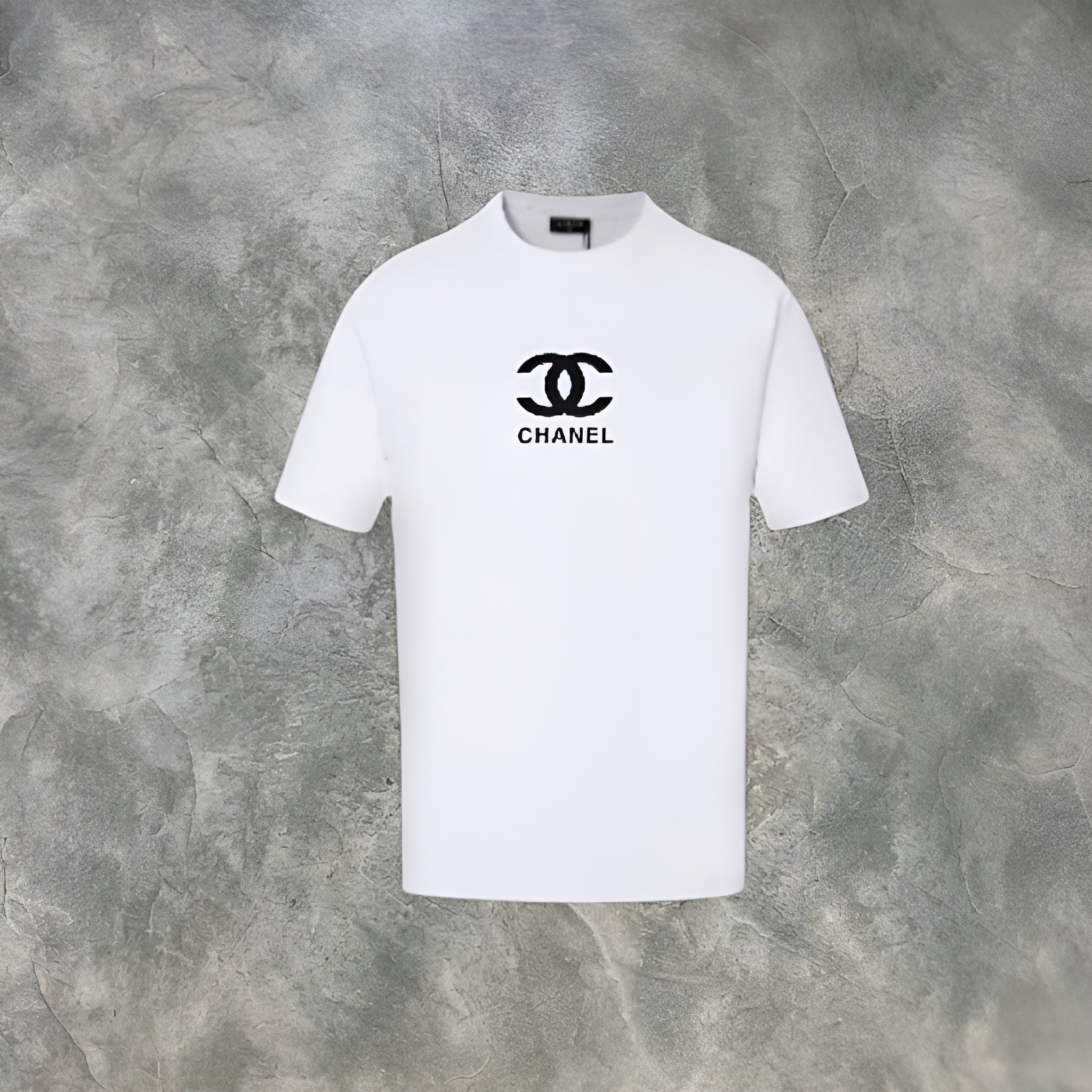 Elvare Club® T-Shirt