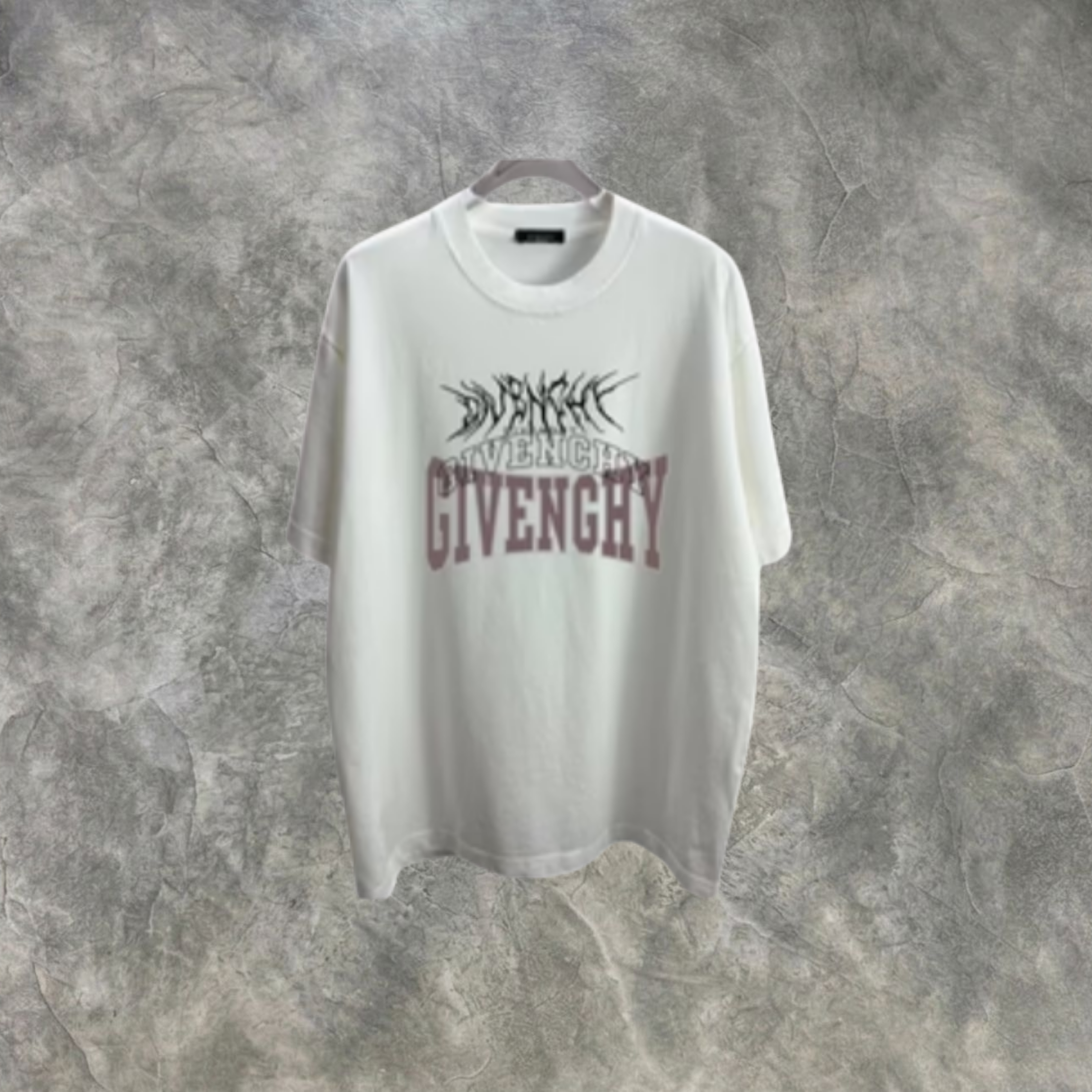 Elvare Club® T-Shirt