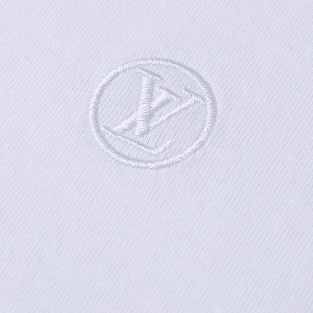 Elvare Club® T-shirt