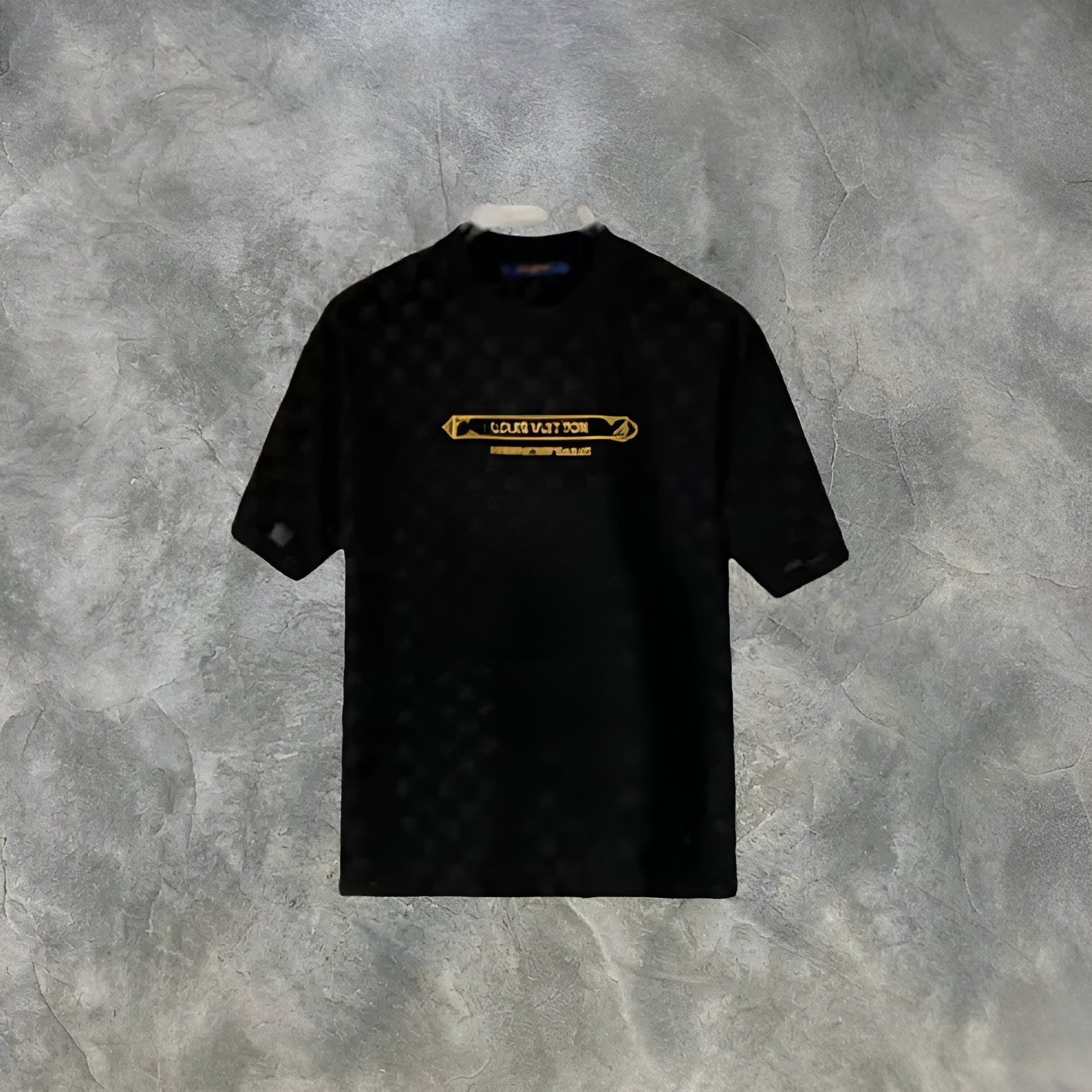 Elvare Club® T-Shirt