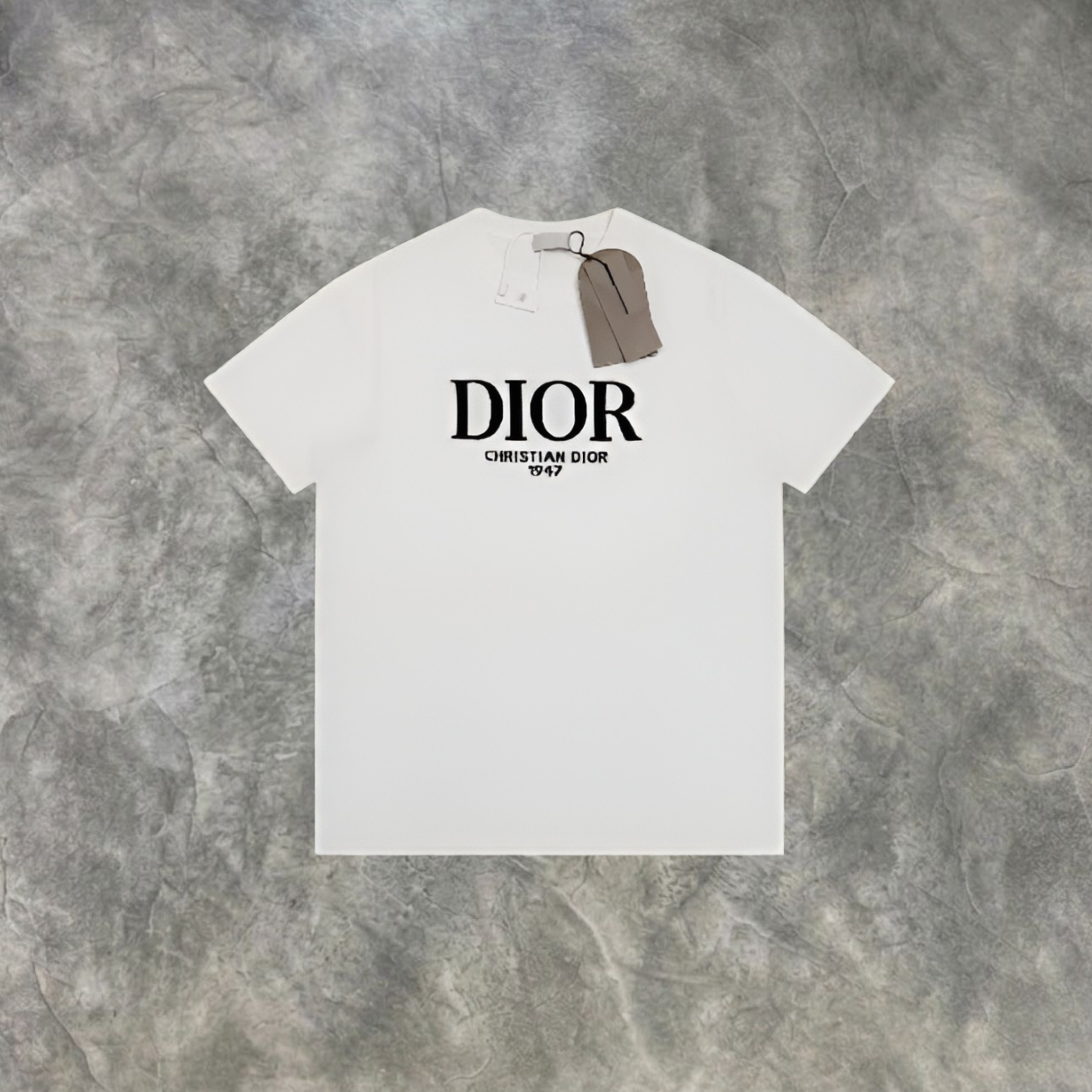 Elvare Club® T-Shirt