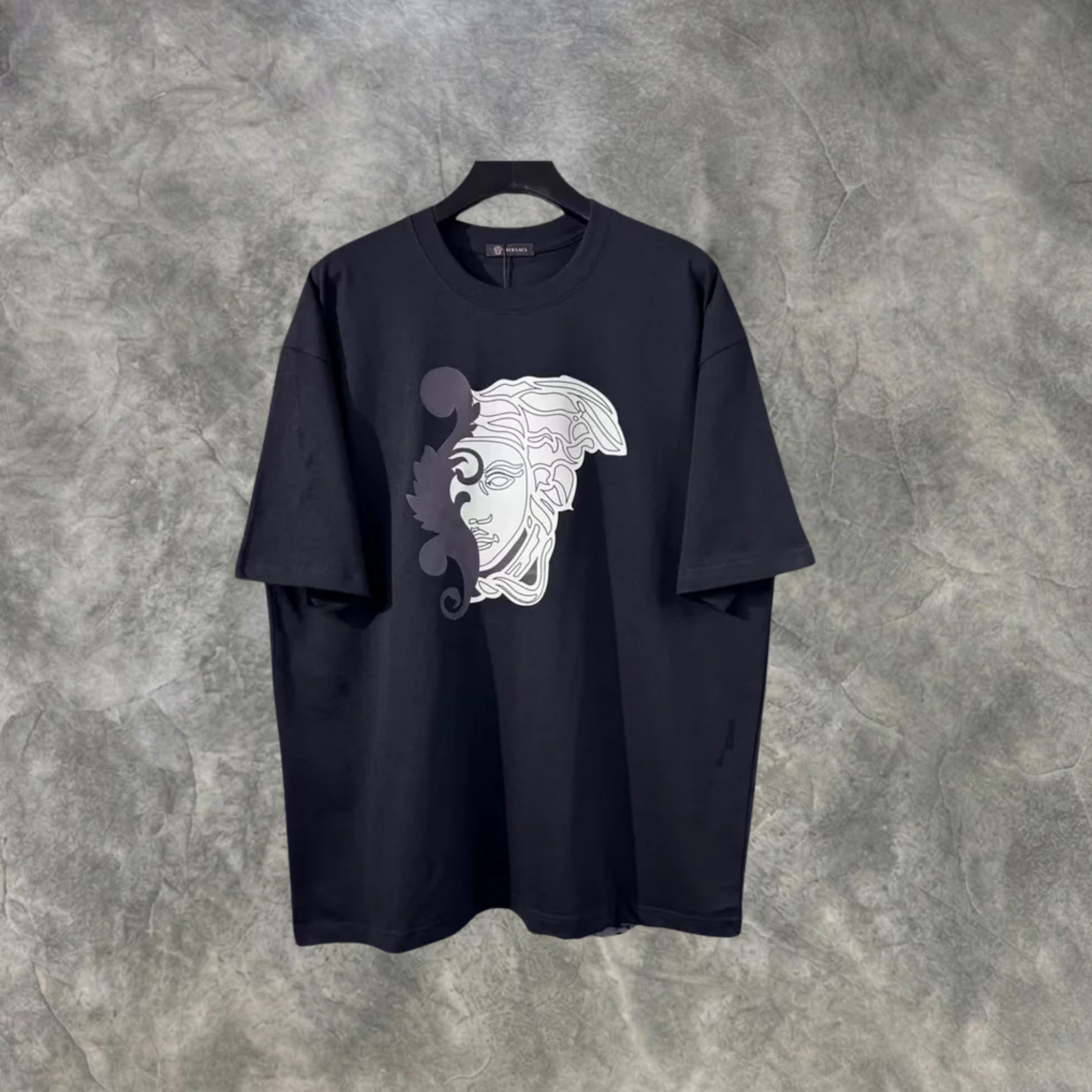 Elvare Club® T-Shirt
