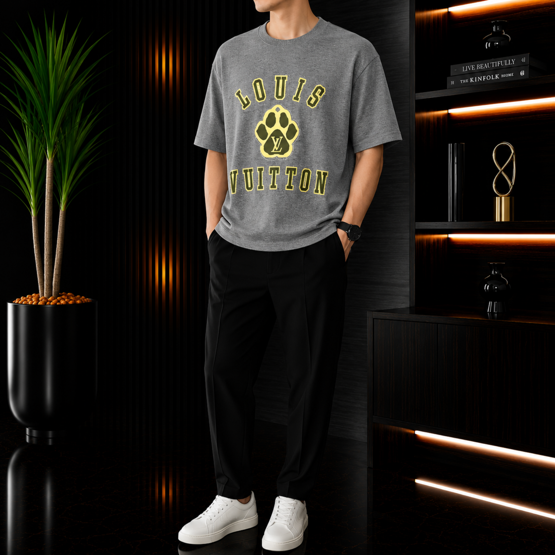 Elvare Club® T-Shirt