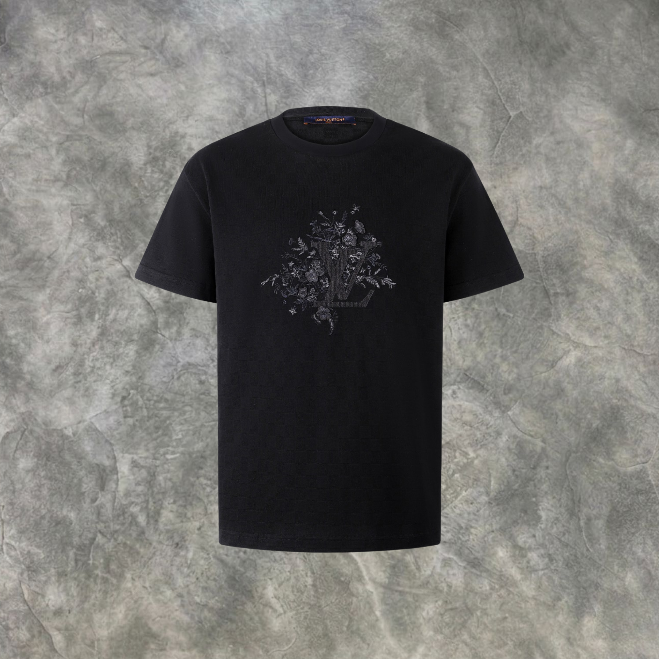 Elvare Club® T-Shirt
