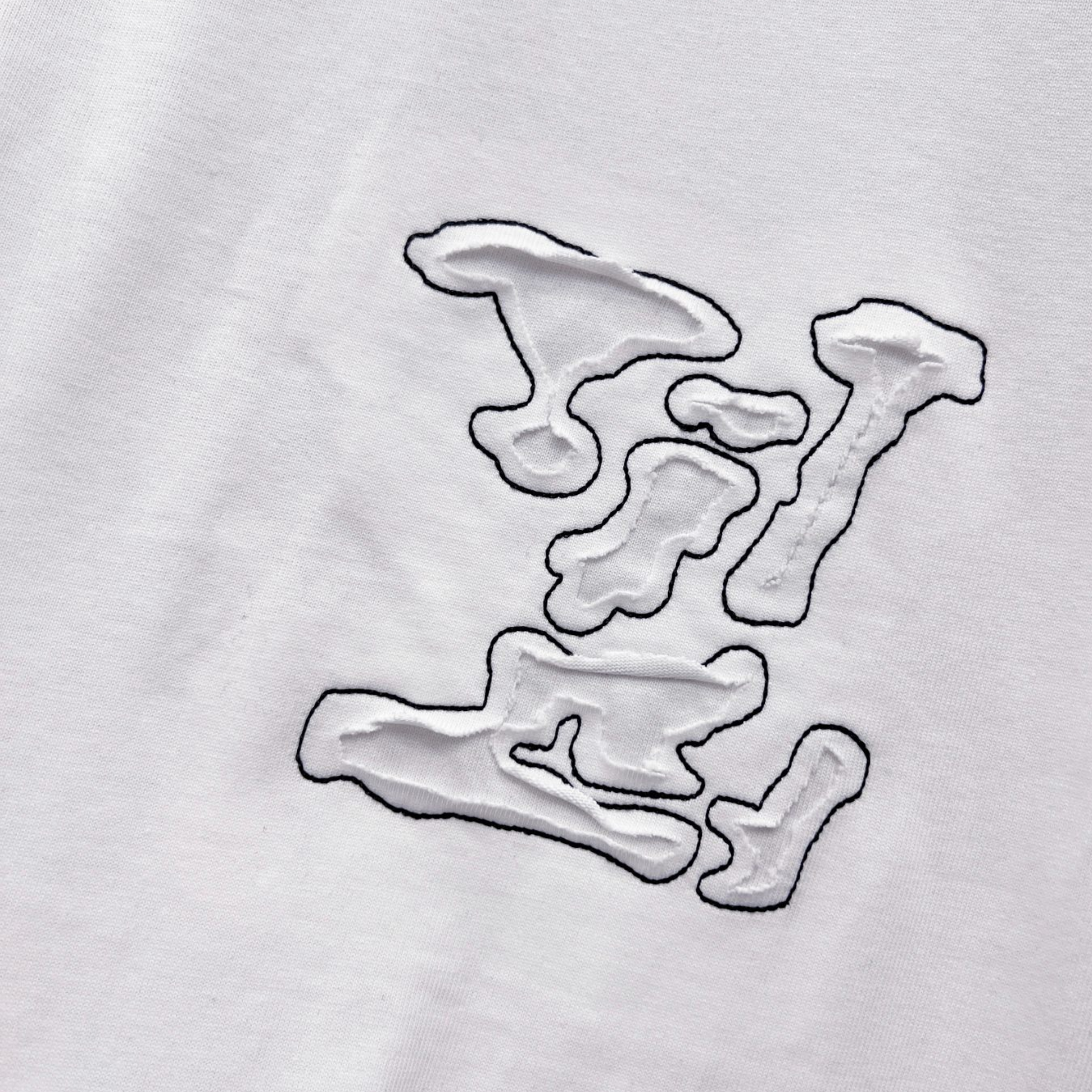 Elvare Club® T-Shirt