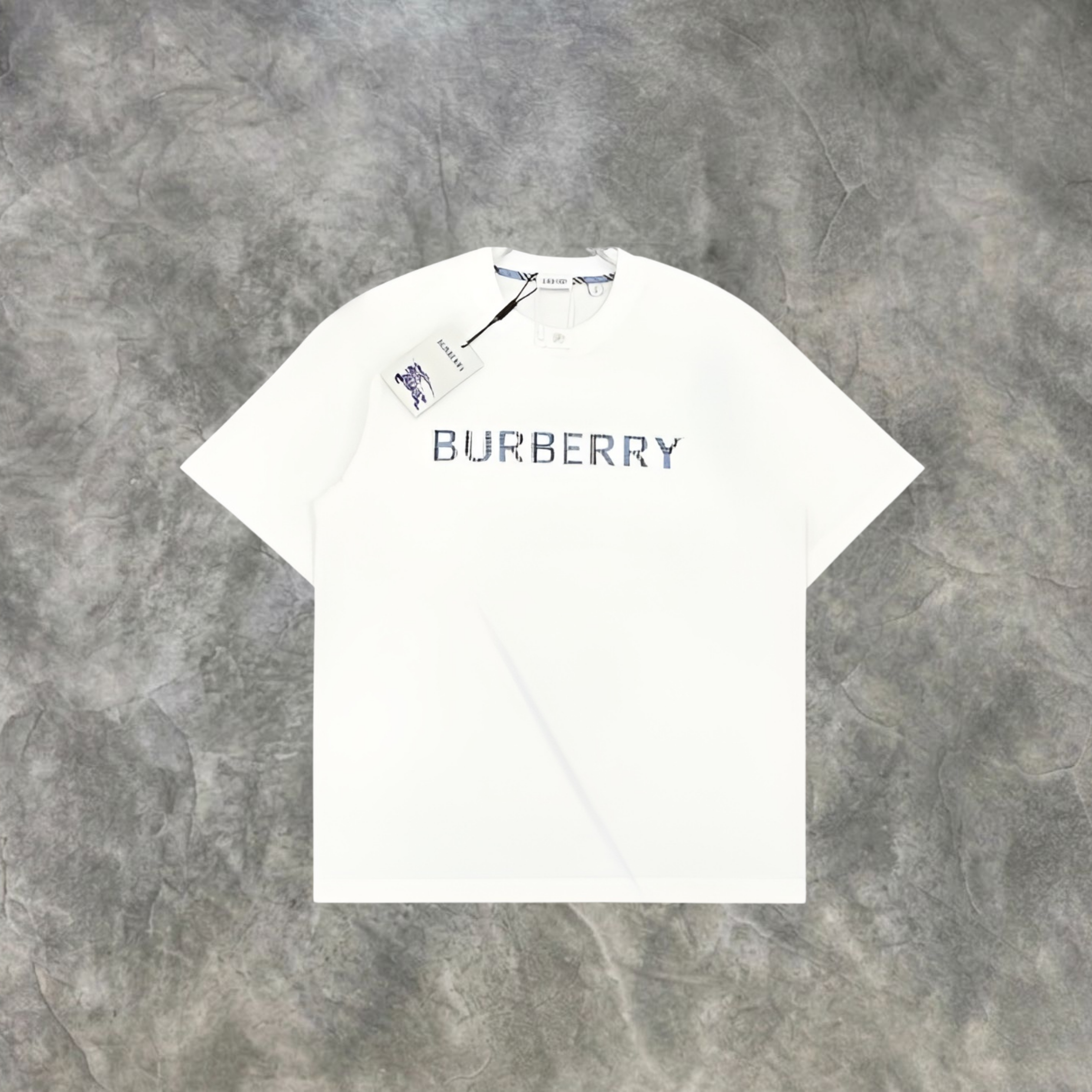 Elvare Club® T-Shirt