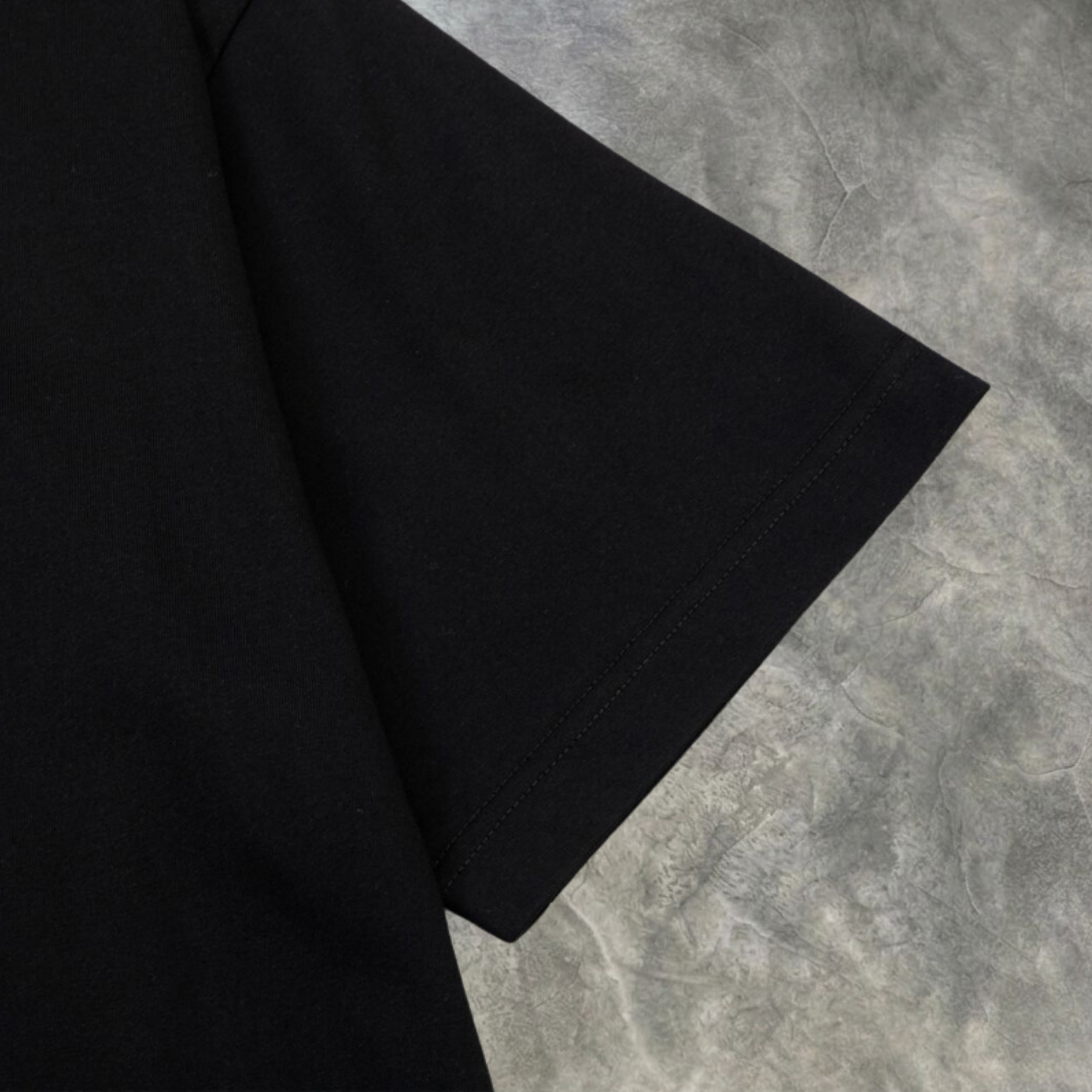 Elvare Club® T-Shirt