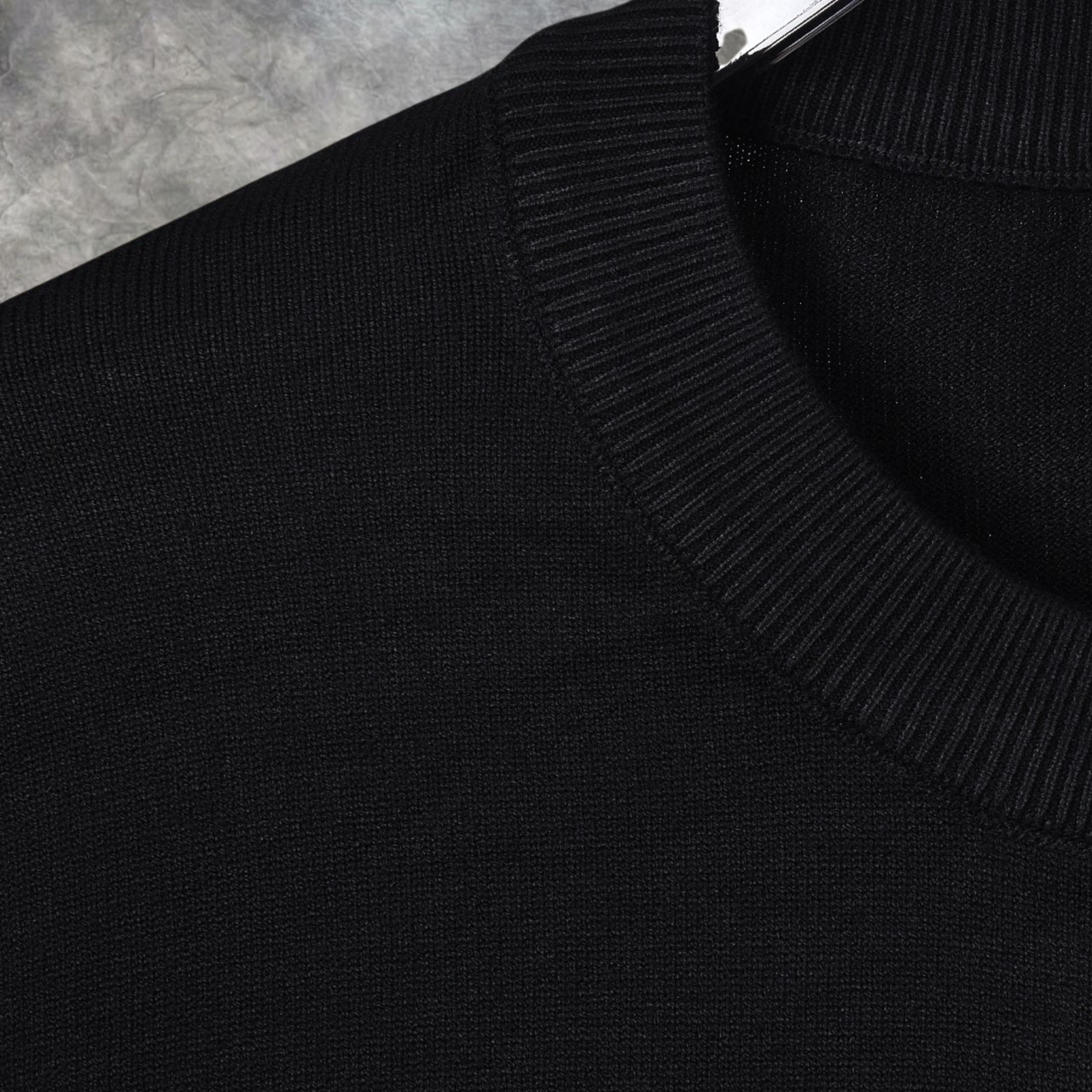 Elvare Club® Sweater