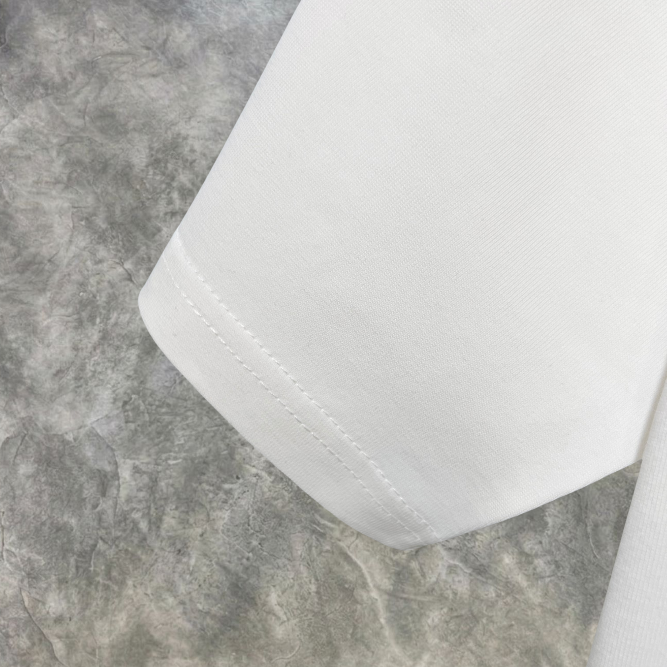 Elvare Club® T-Shirt