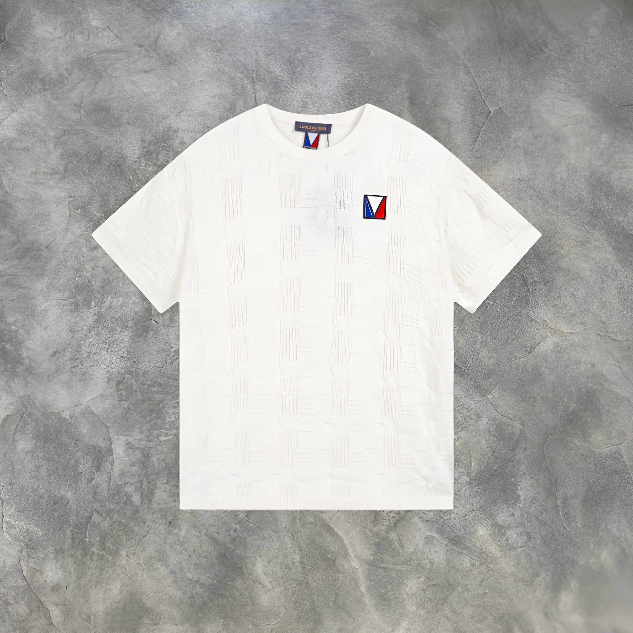 Elvare Club® T-Shirt