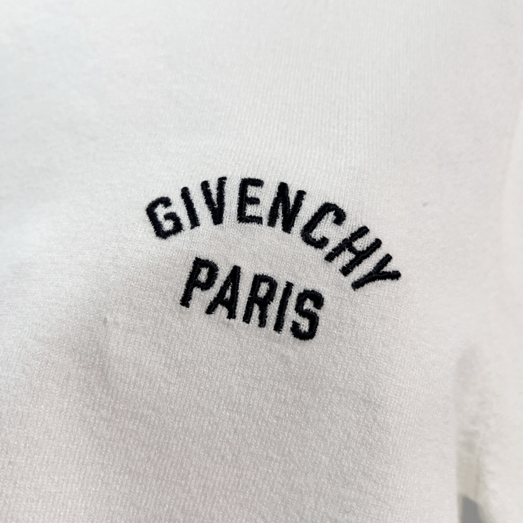 Elvare Club® T-Shirt