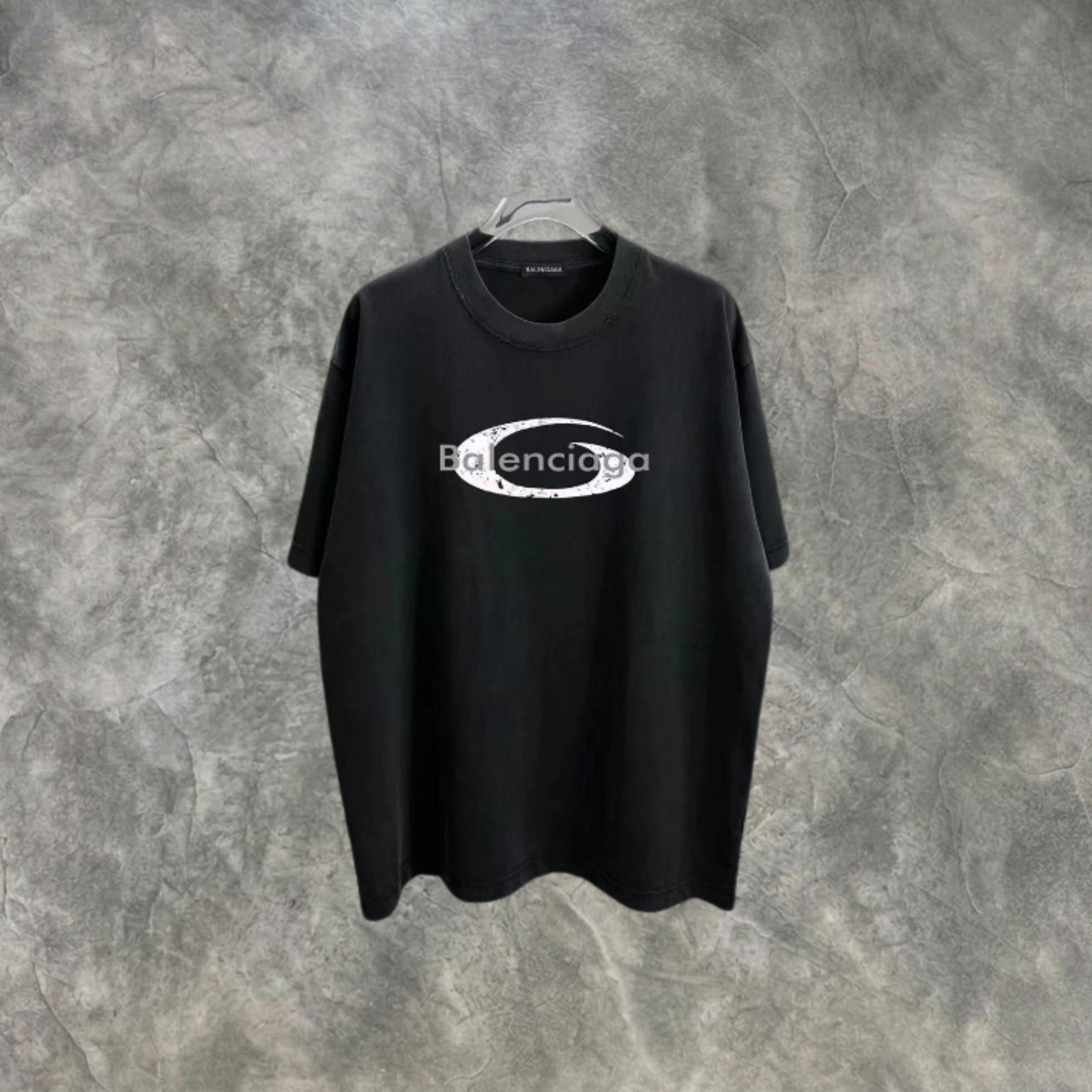 Elvare Club® T-Shirt