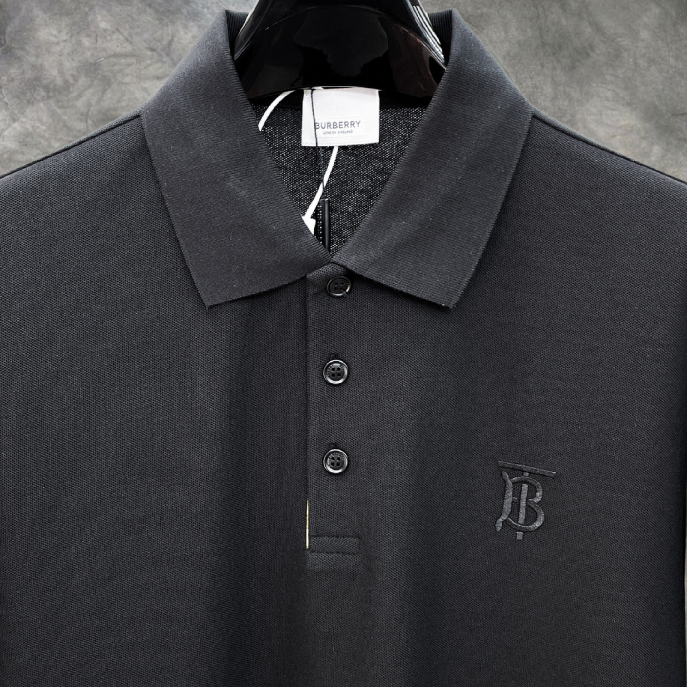 Elvare Club® T-shirt