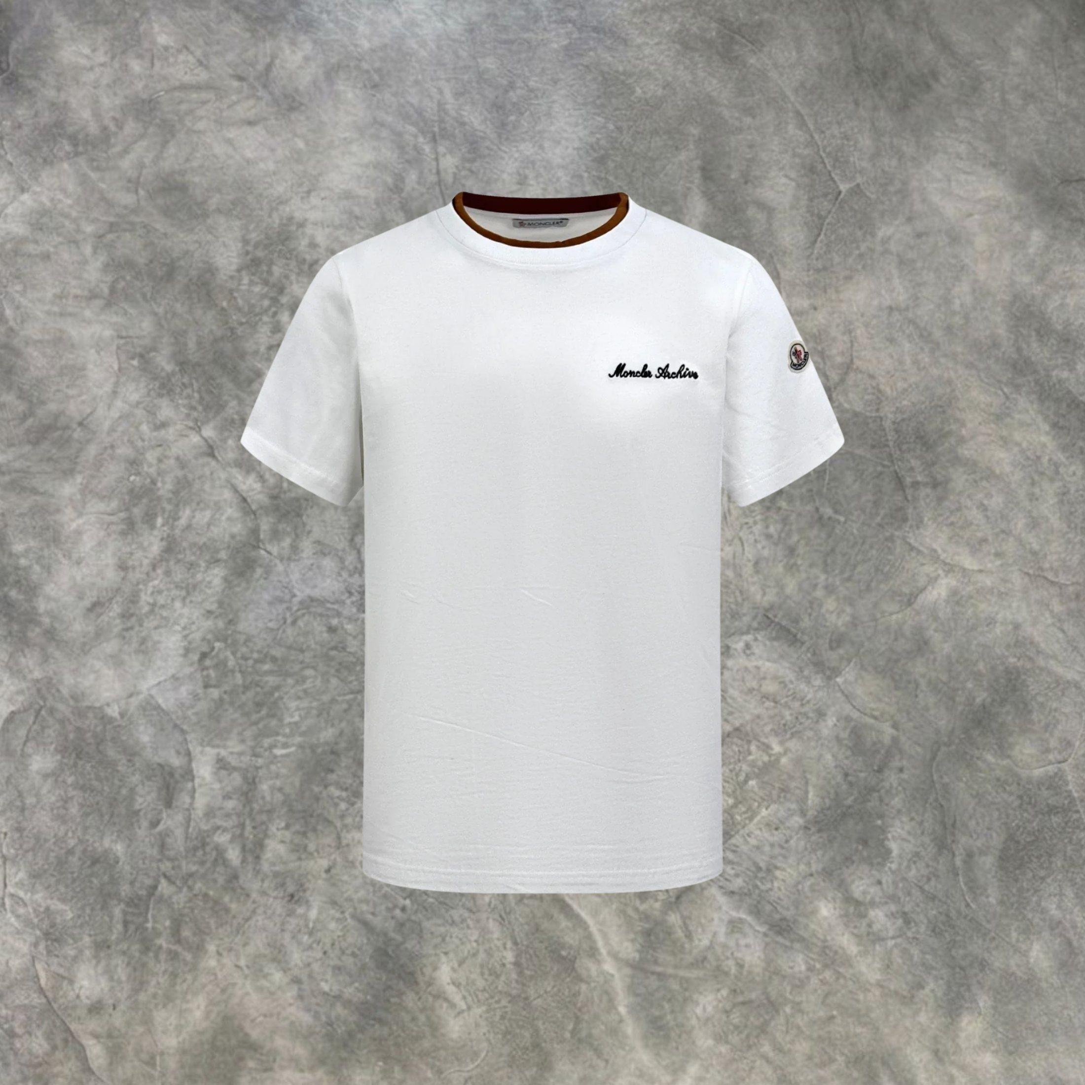 Elvare Club® T-Shirt