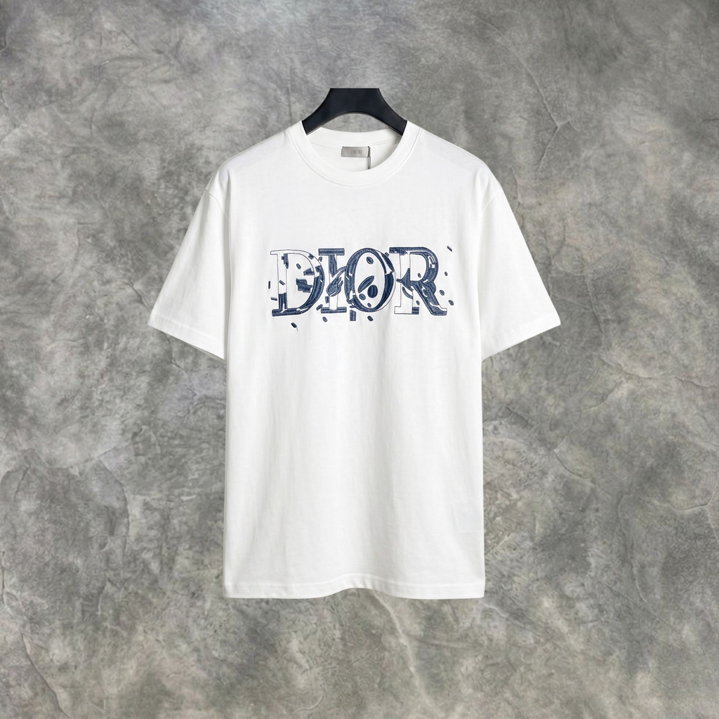 Elvare Club® T-shirt