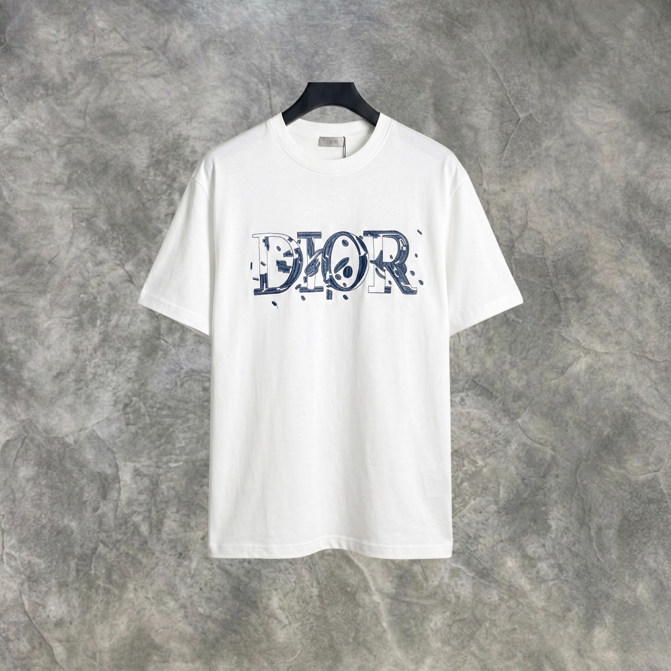 Elvare Club® T-shirt