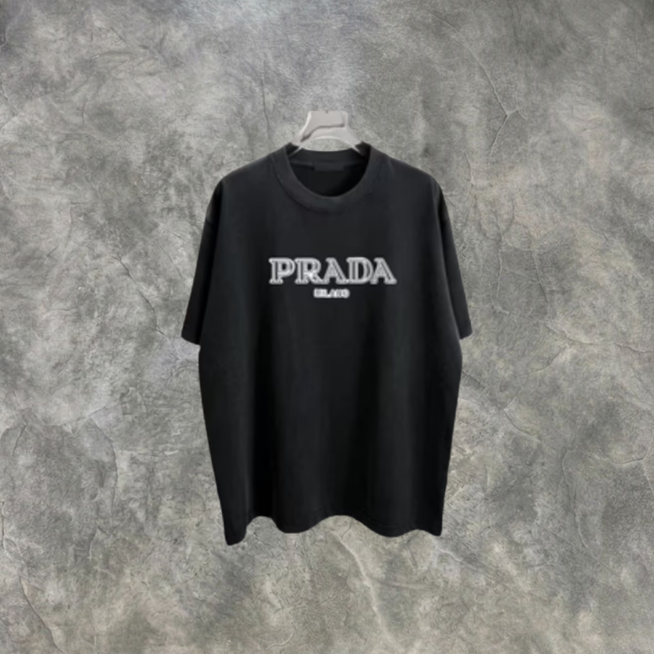 Elvare Club® T-Shirt