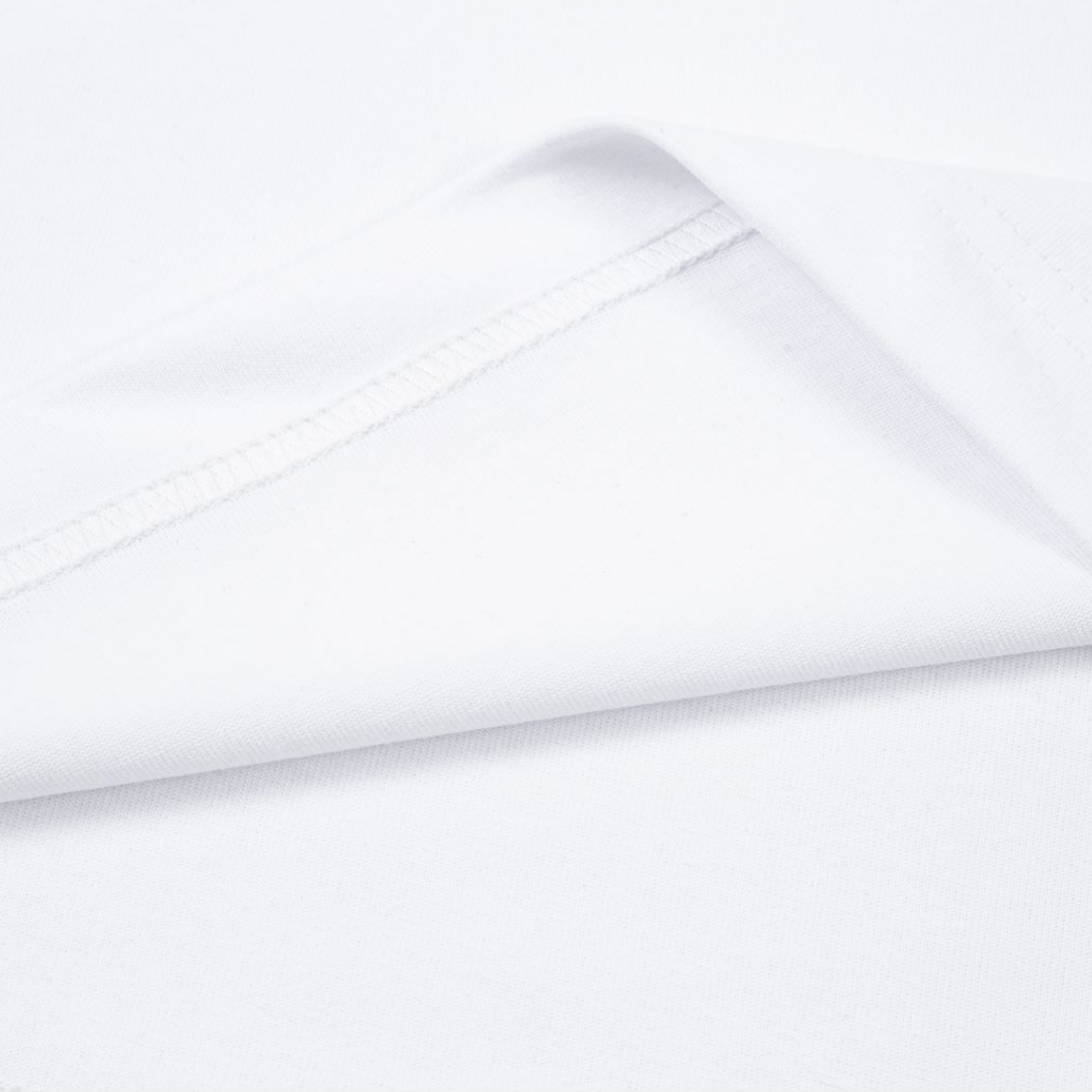 Elvare Club® T-Shirt