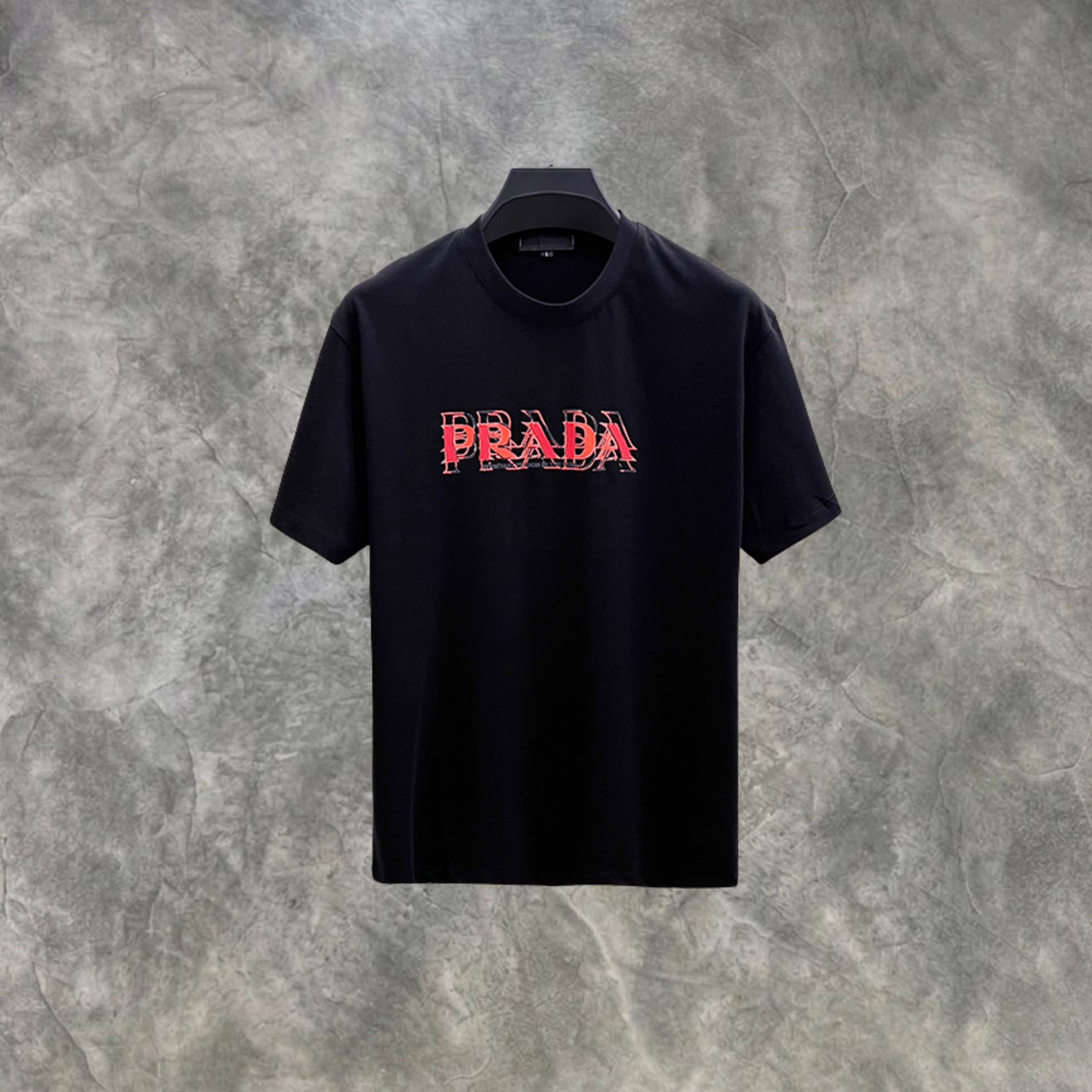 Elvare Club® T-Shirt