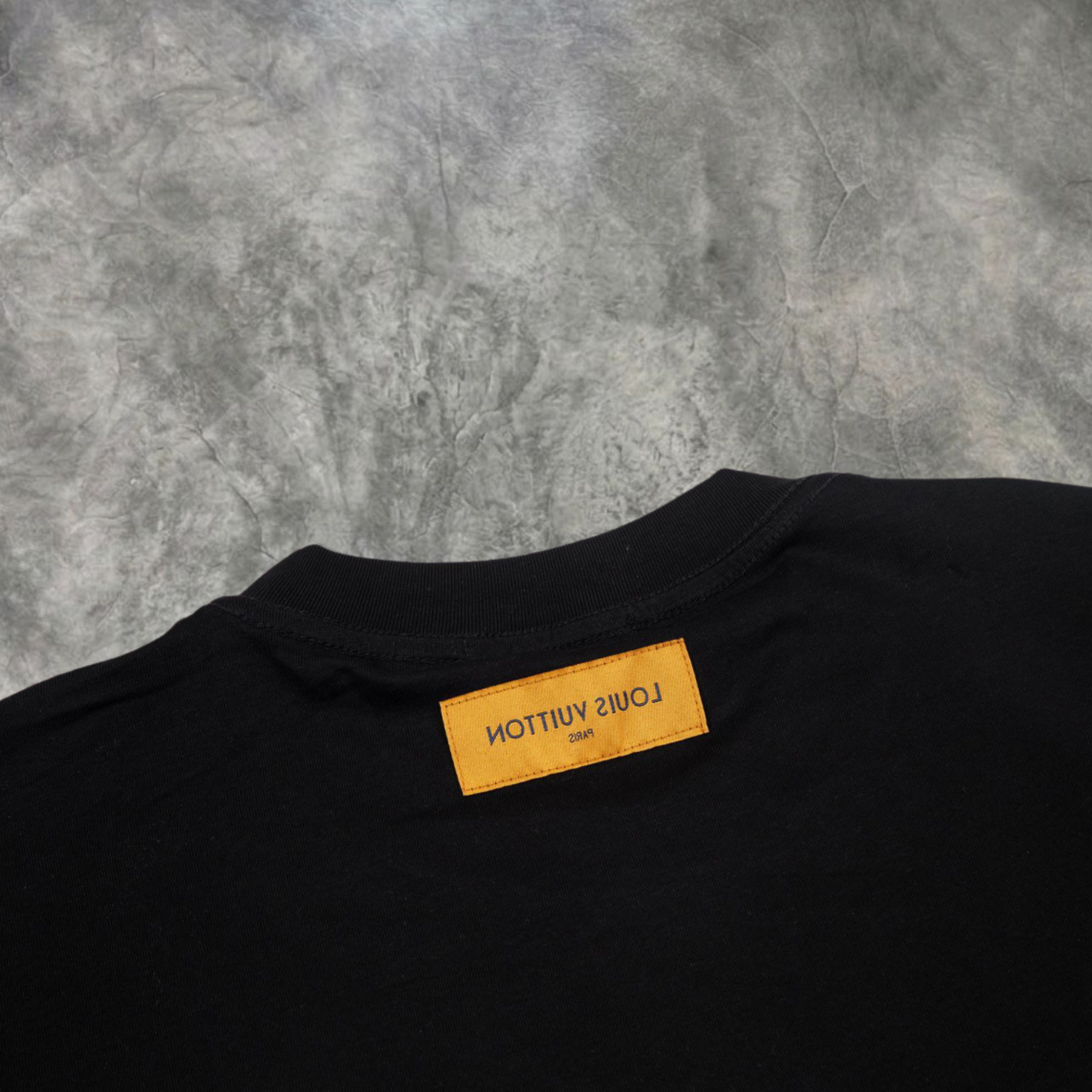 Elvare Club® T-shirt