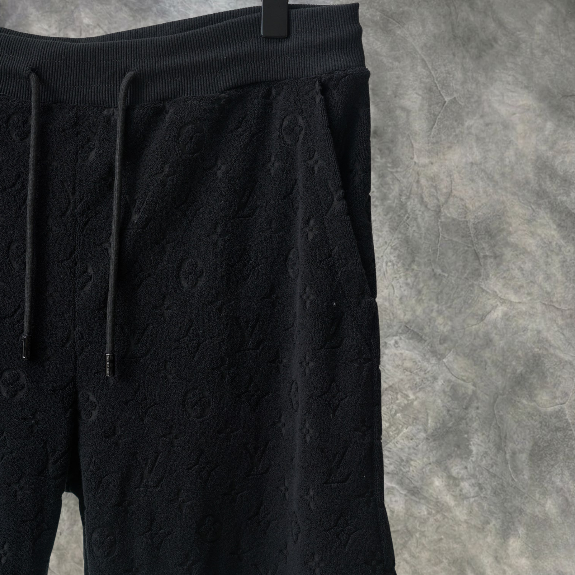 Elvare Club® Shorts