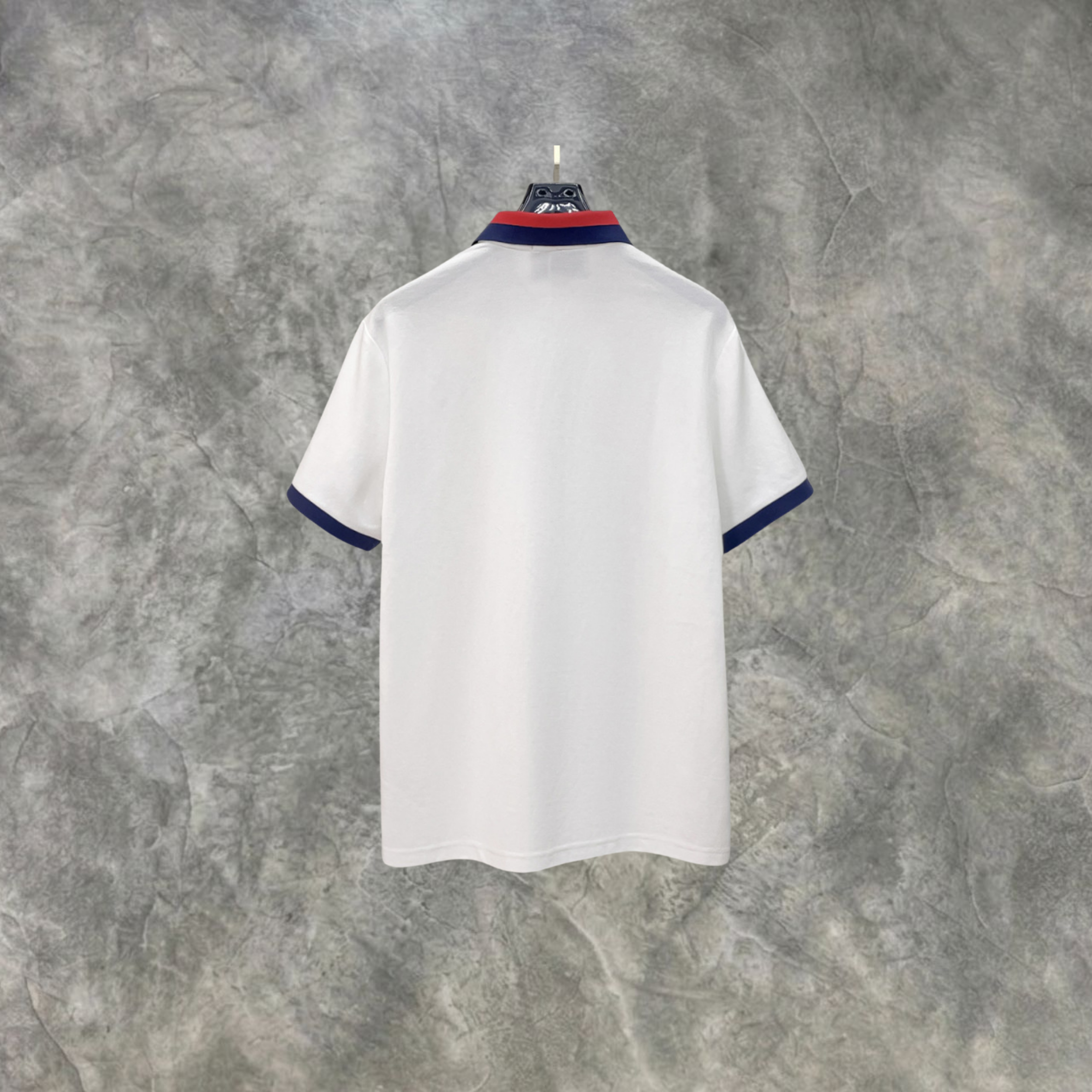 Elvare Club® T-shirt