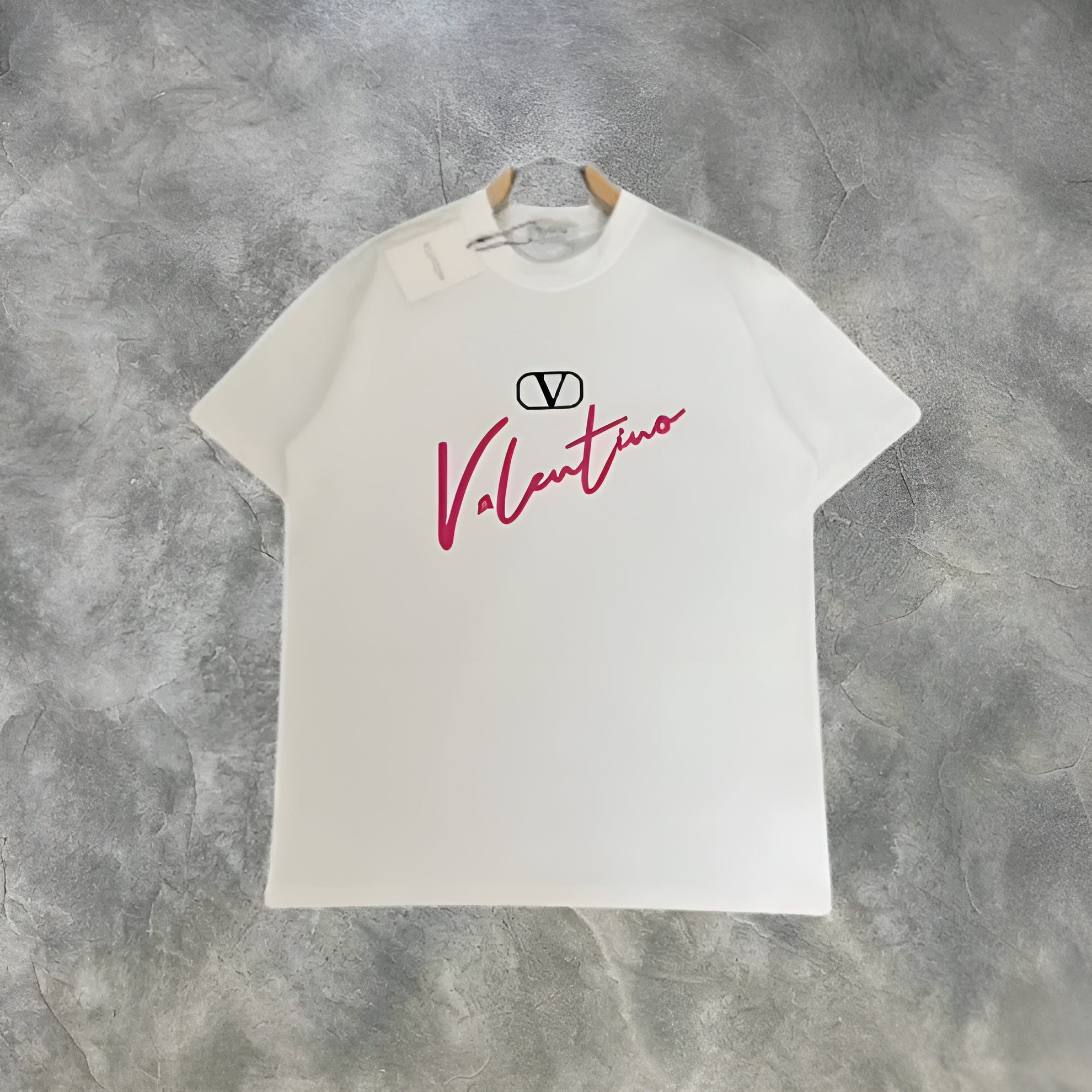 Elvare Club® T-Shirt