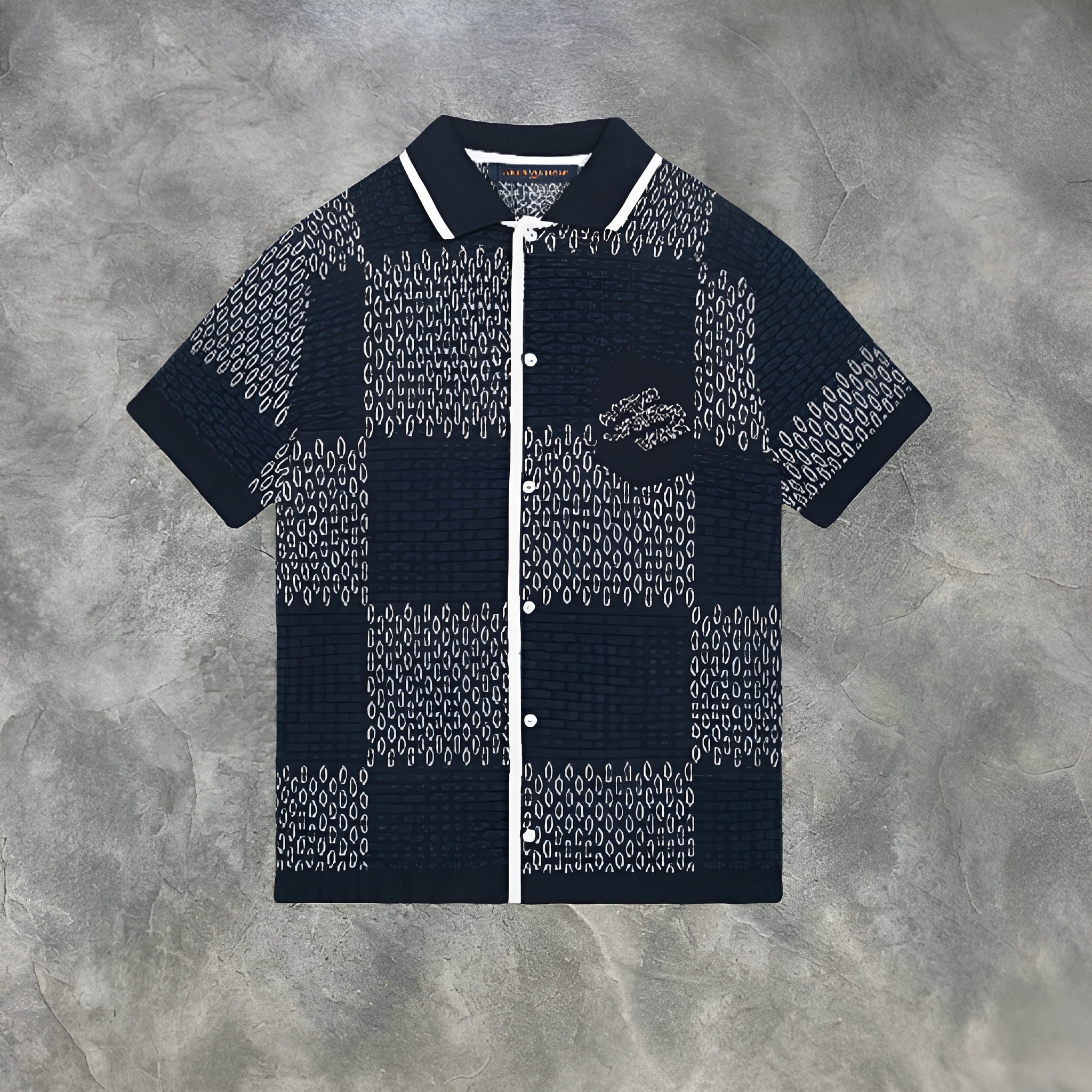 Elvare Club® T-Shirt