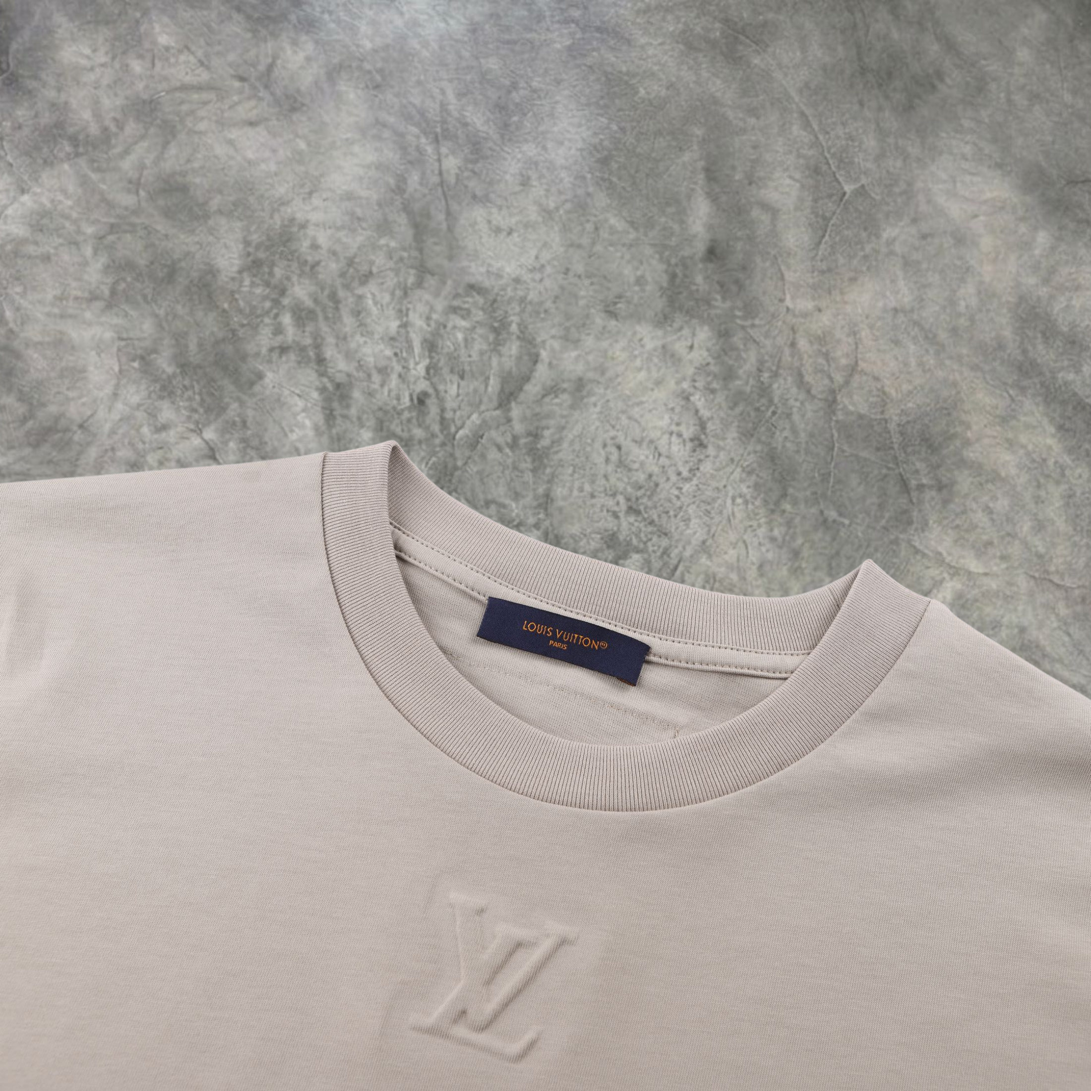 Elvare Club® T-Shirt