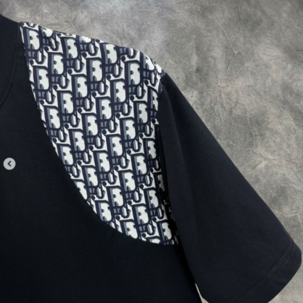 Elvare Club® T-Shirt