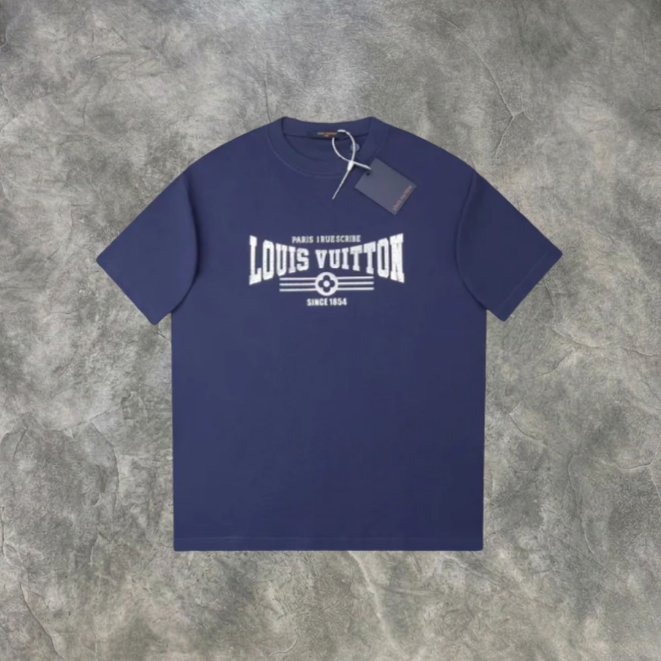 Elvare Club® T-Shirt