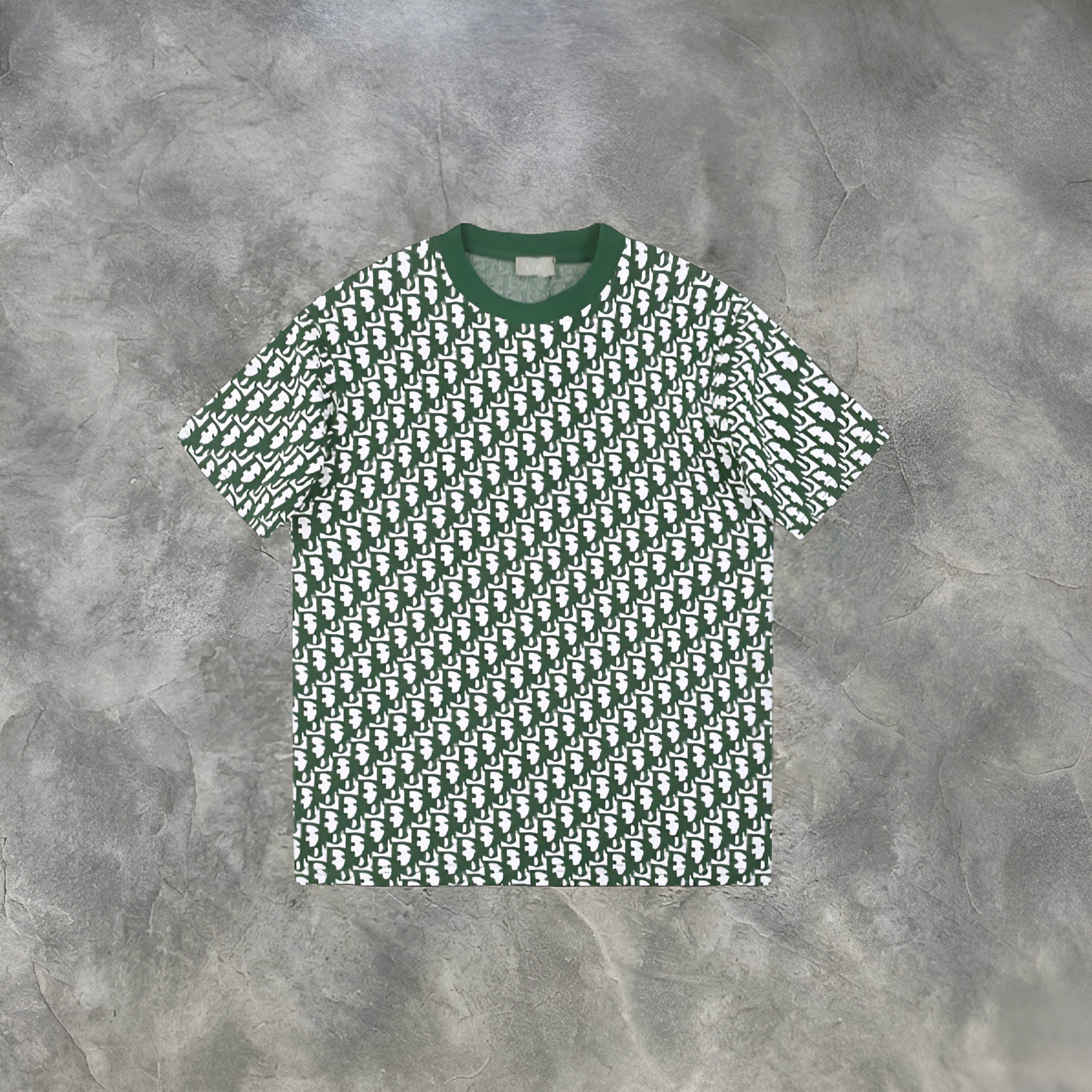 Elvare Club® T-Shirt