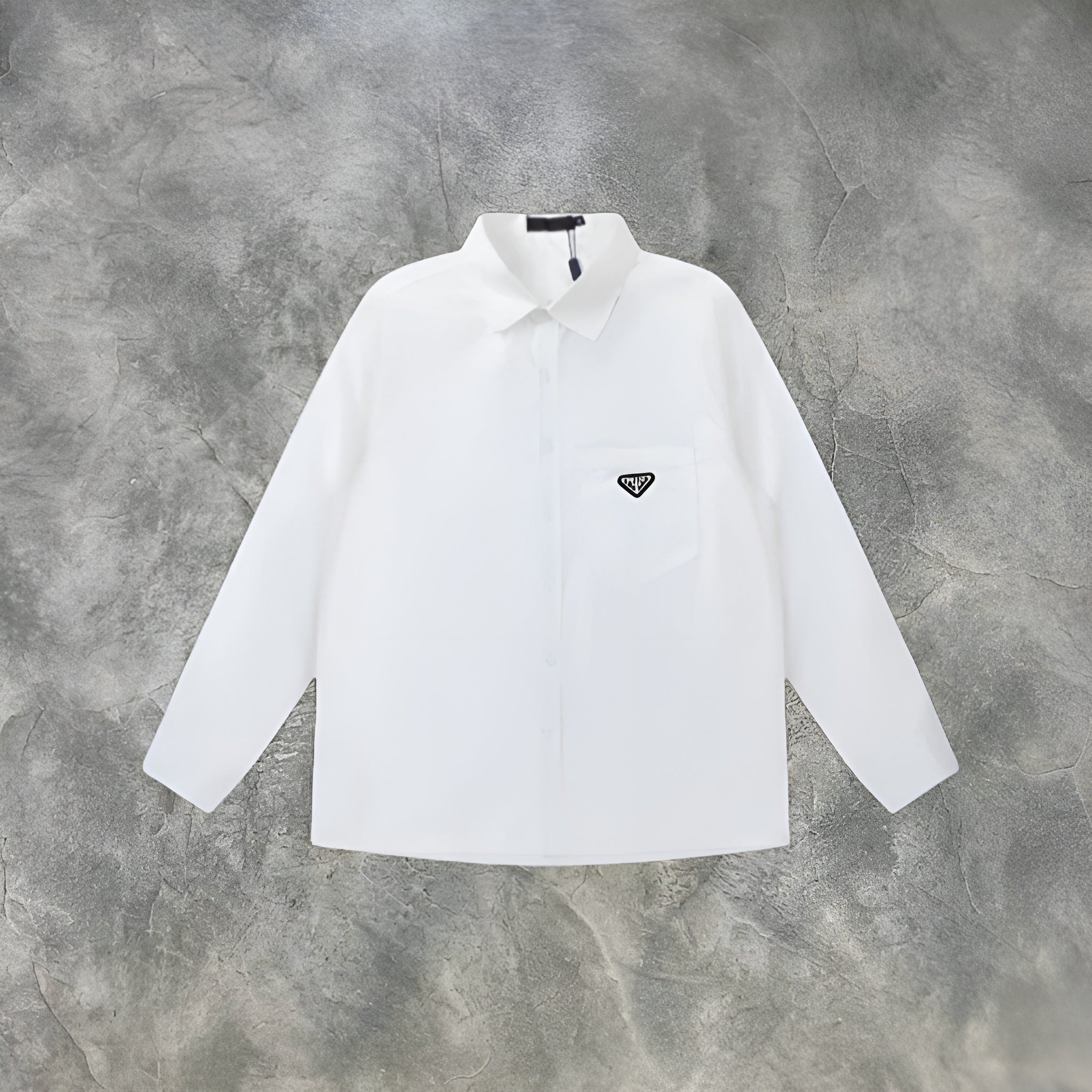 Elvare Club® T-Shirt
