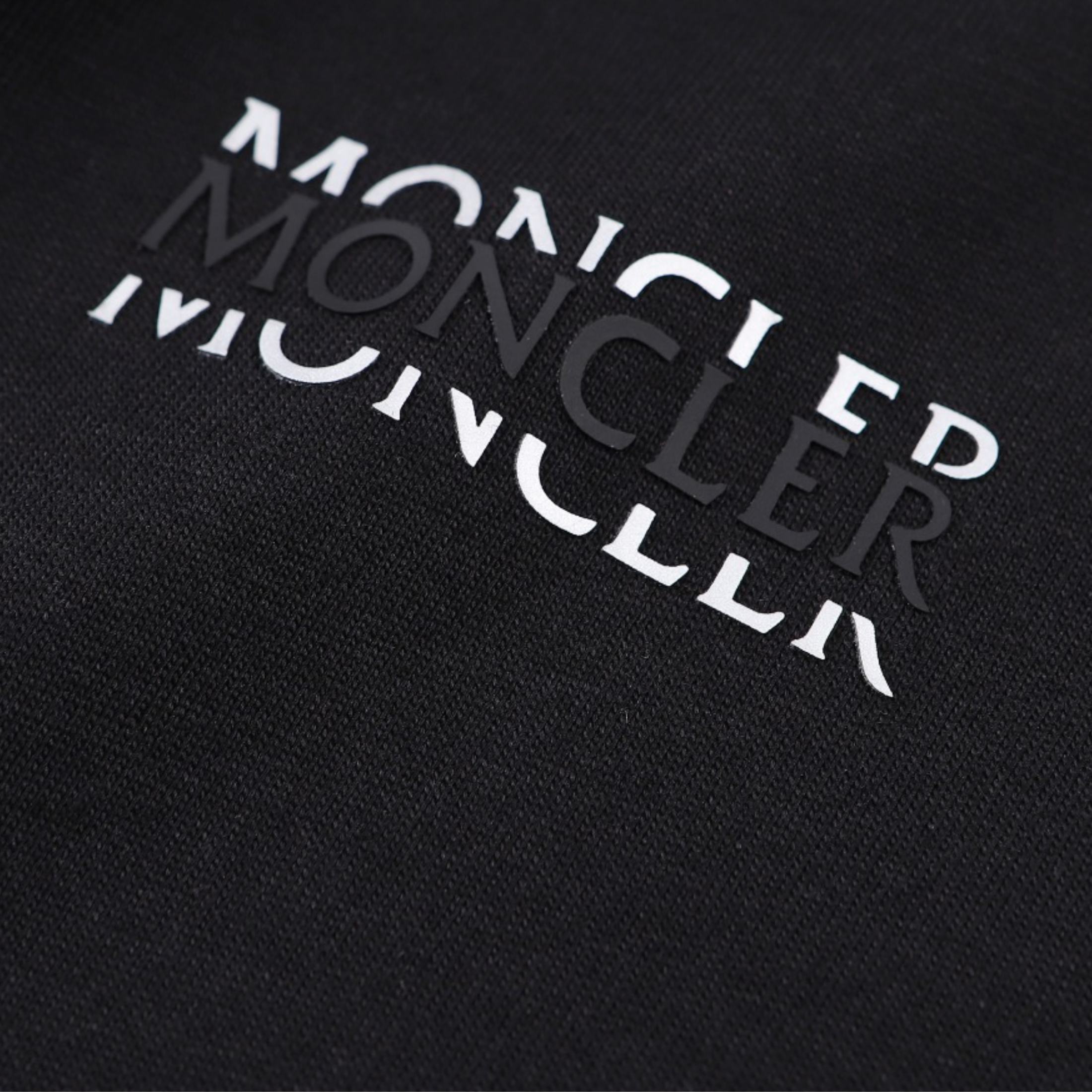 Elvare Club® T-shirt