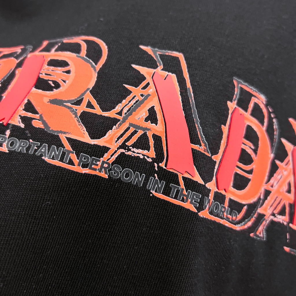 Elvare Club® T-Shirt