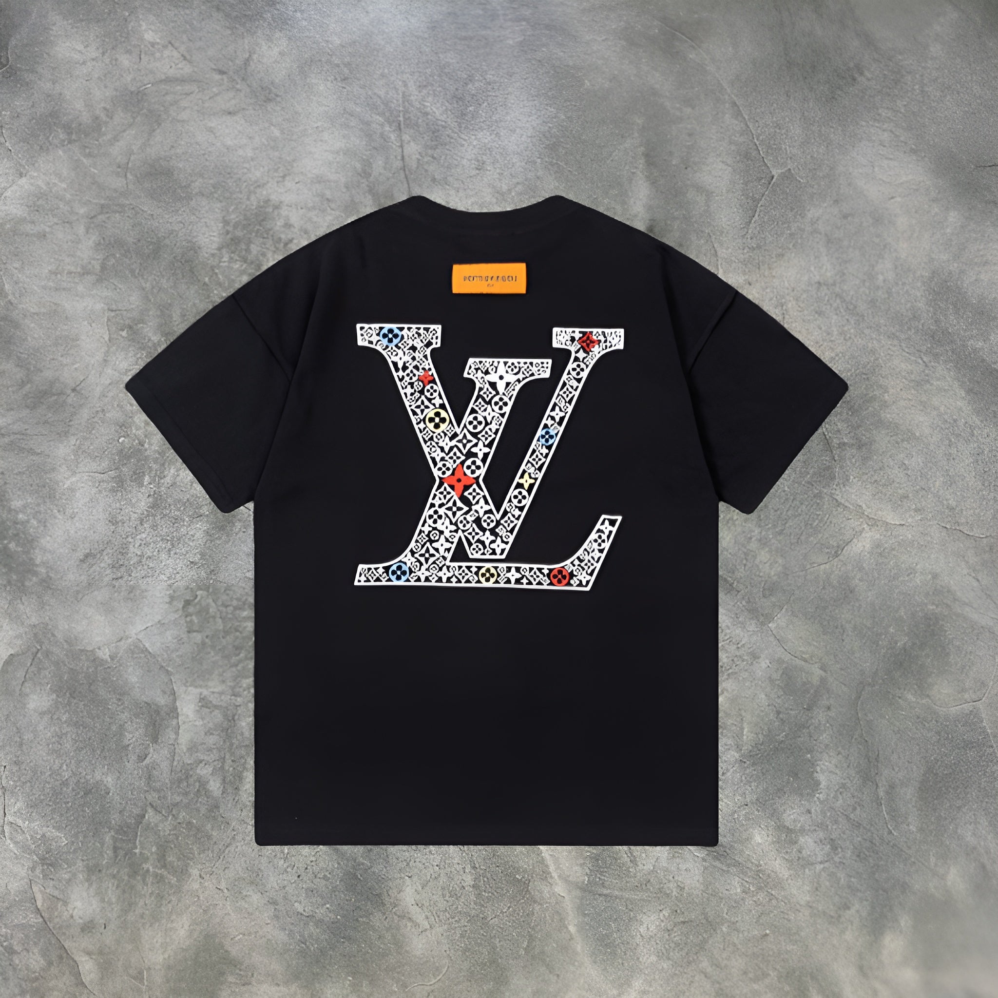 Elvare Club® T-Shirt