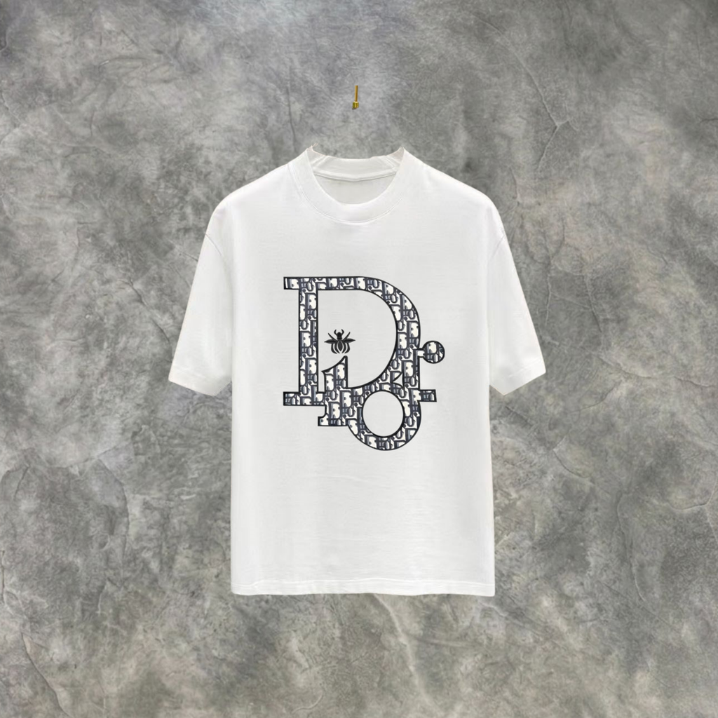 Elvare Club® T-Shirt
