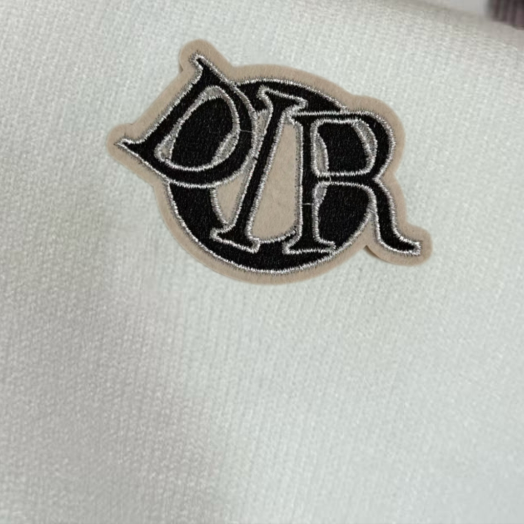 Elvare Club® Sweater